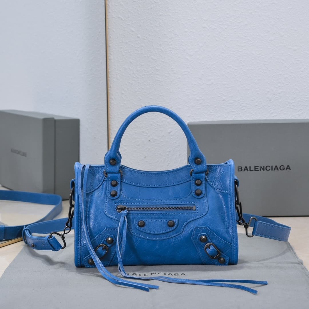 WOMEN'S LE CITY MINI BAG Lambskin & Black Metal High