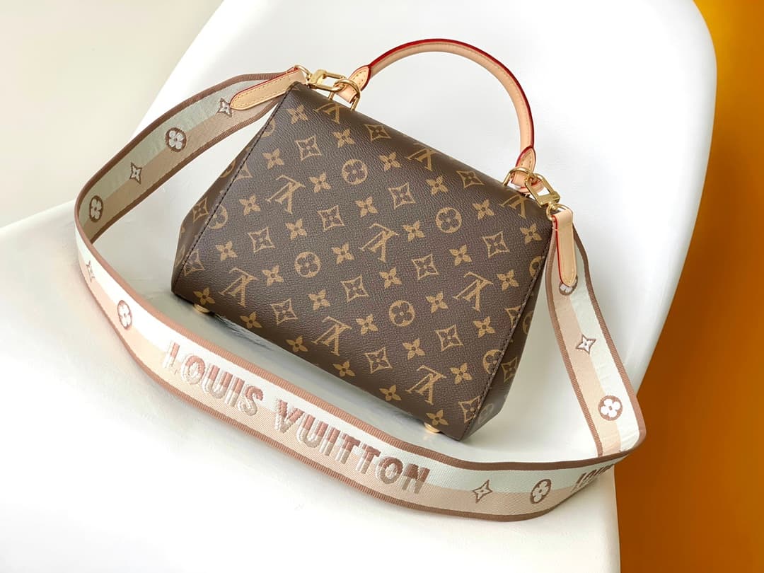 Louis Vuitton Cluny BB Monogram coated canvas M46372 High
