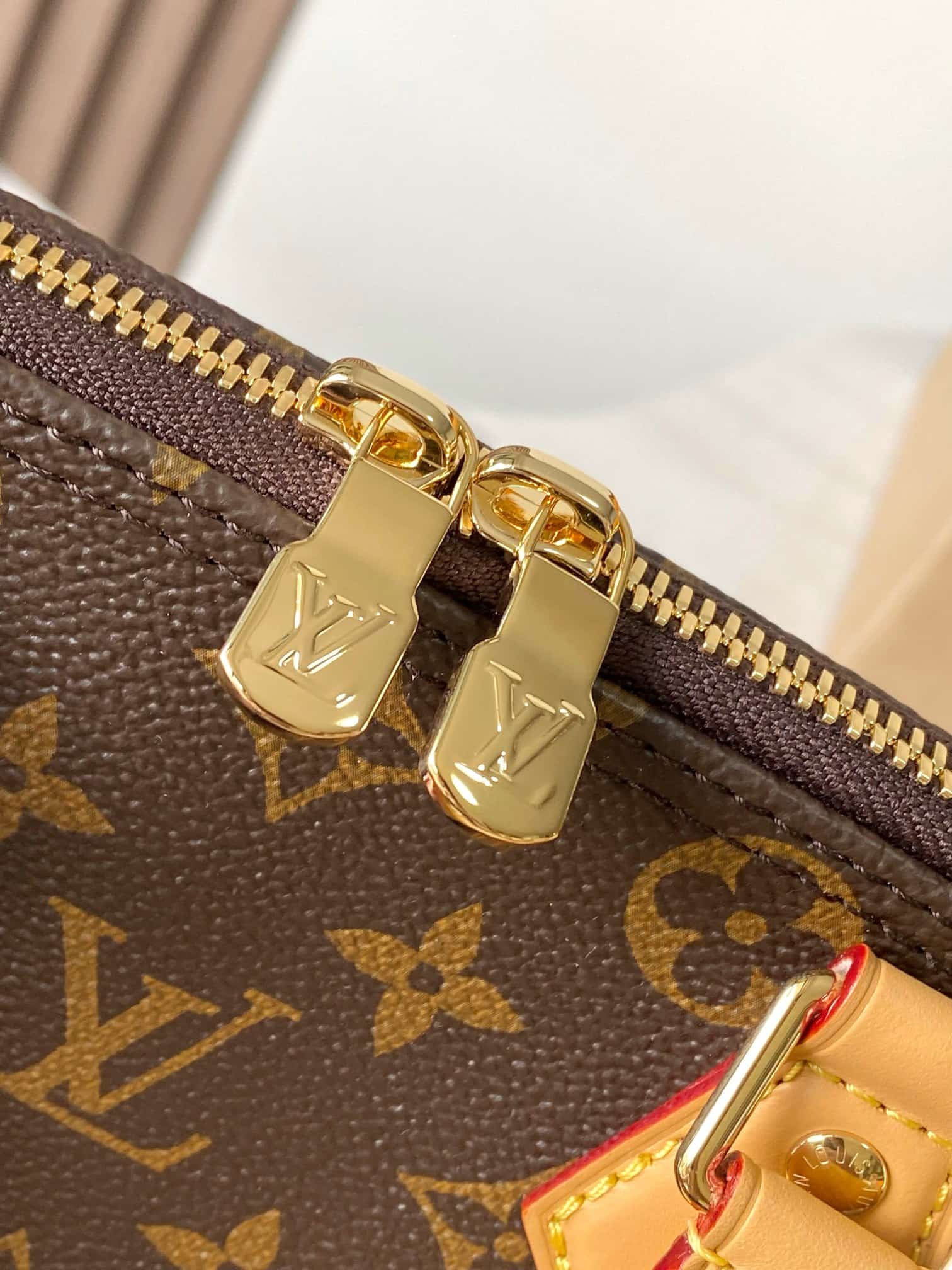 Louis Vuitton Alma MM Monogram Blue Coated canvas M27327 TOP