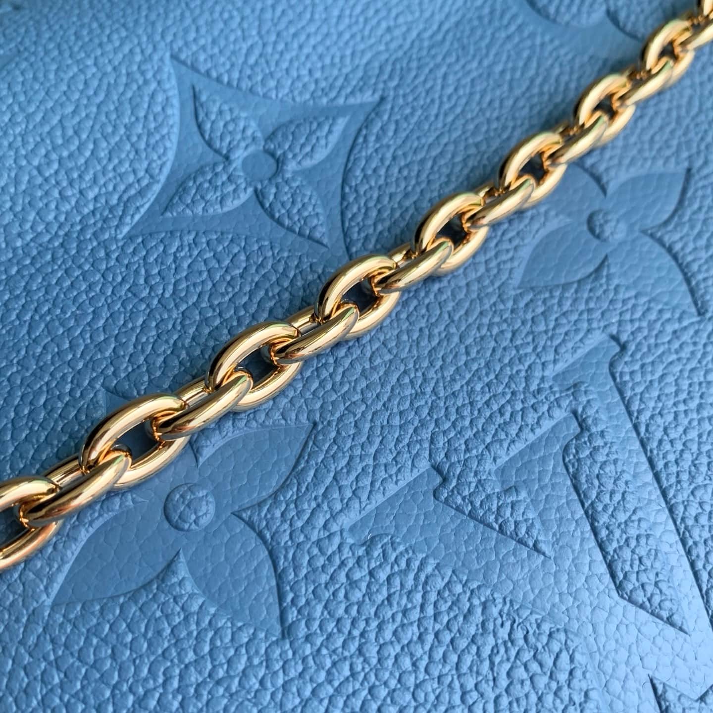 Louis Vuitton Wallet On Chain Ivy Blue Jeans Embossed grained cowhide leather M27755 High