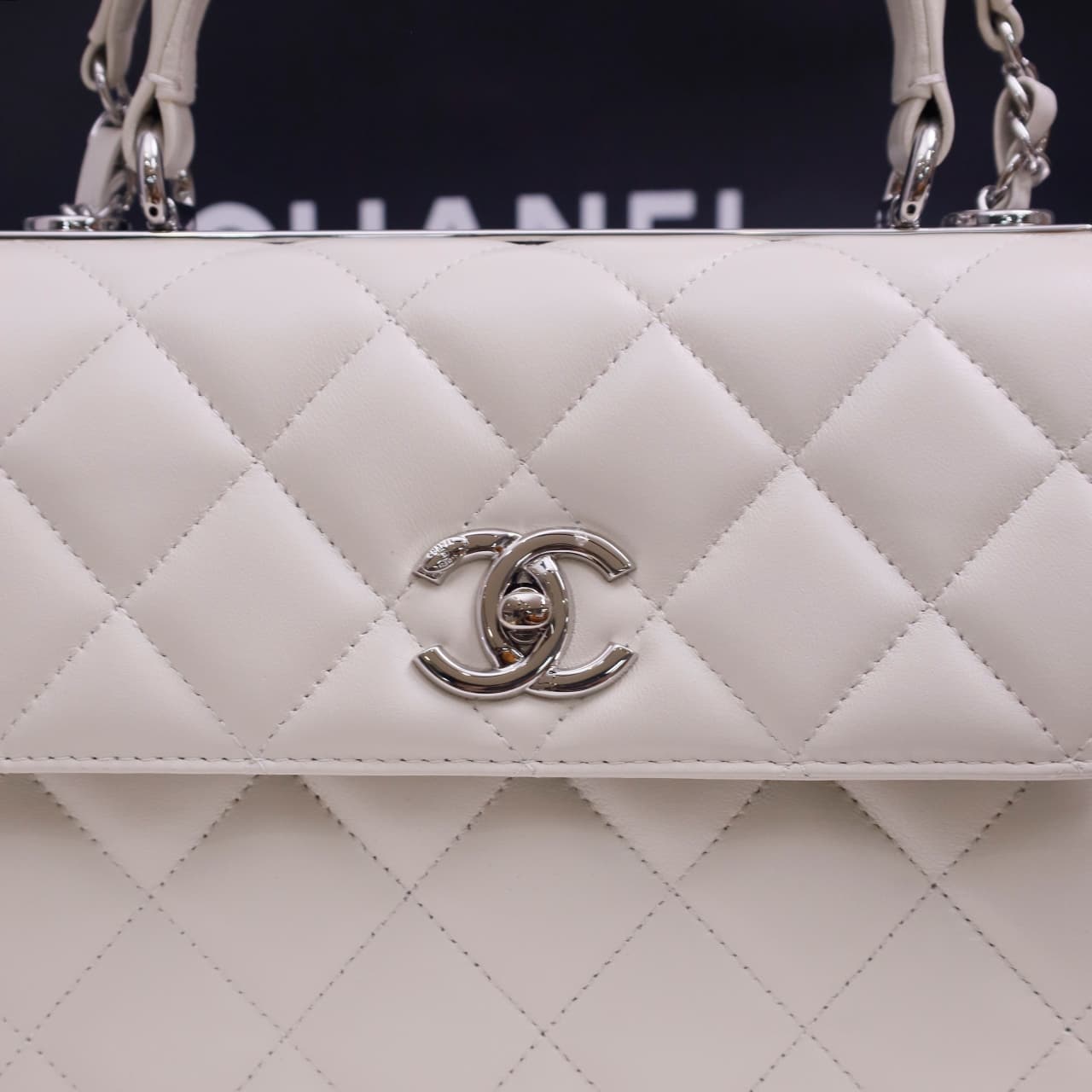 SMALL FLAP BAG WITH TOP HANDLE Lambskin Silver Metal White A