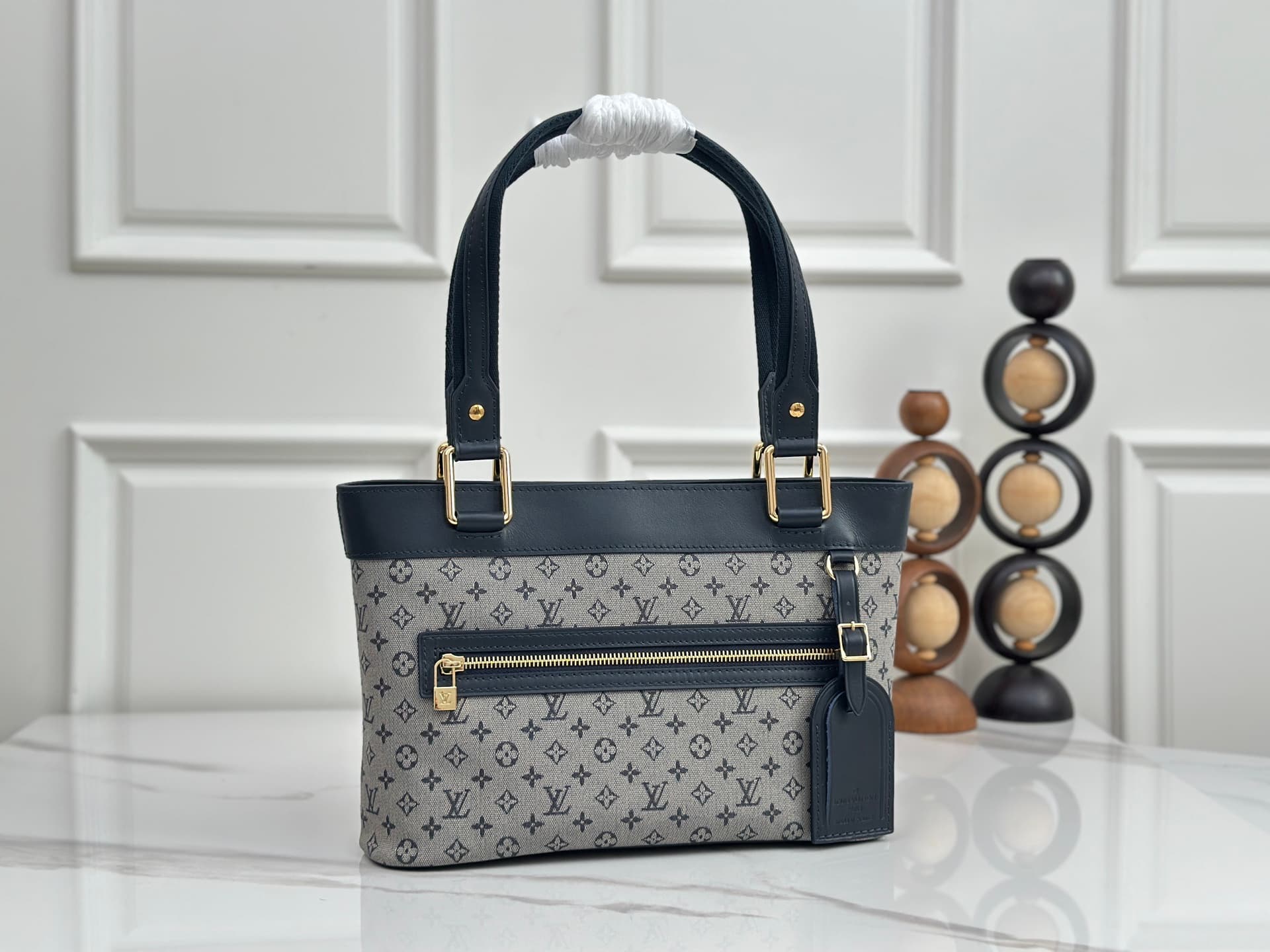 Louis Vuitton Monogram Lin Lucille shoulder bag M92610 High
