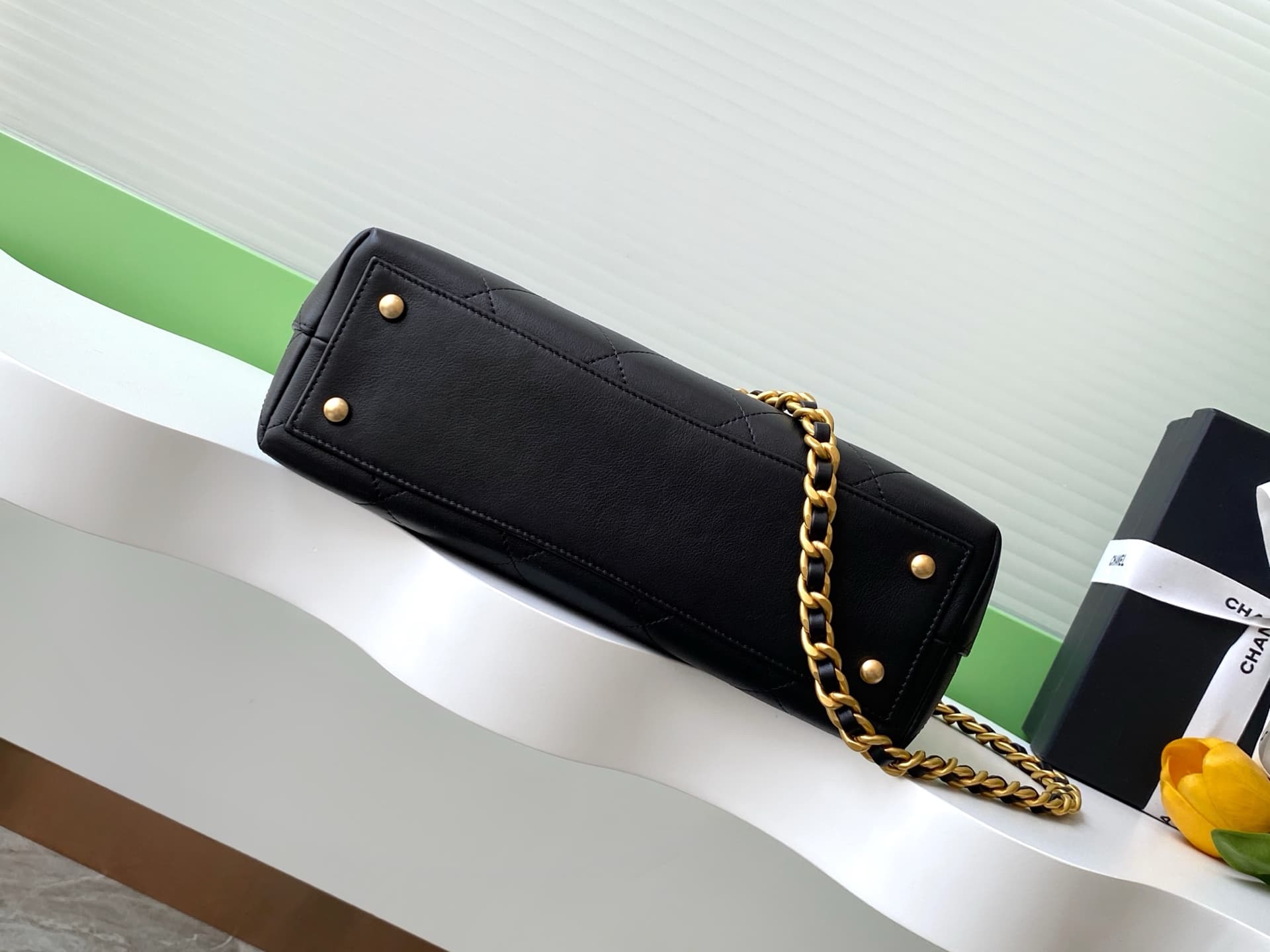 LARGE FLAP BAG WITH TOP HANDLE Calfskin & Gold-Tone Metal Black AS5467 A