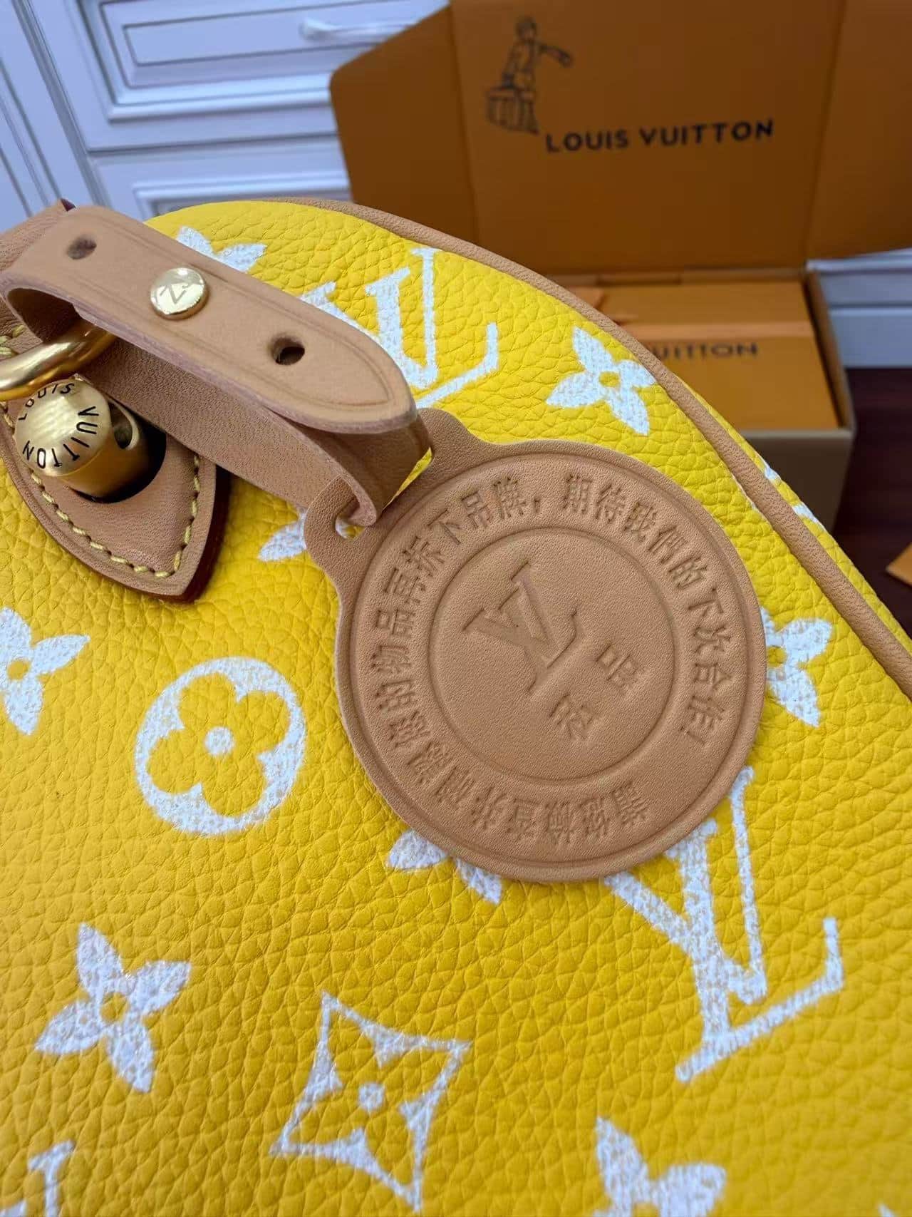Louis Vuitton Speedy P9 Bandoulière 25 Lemonade Yellow Calf leather M13902 TOP
