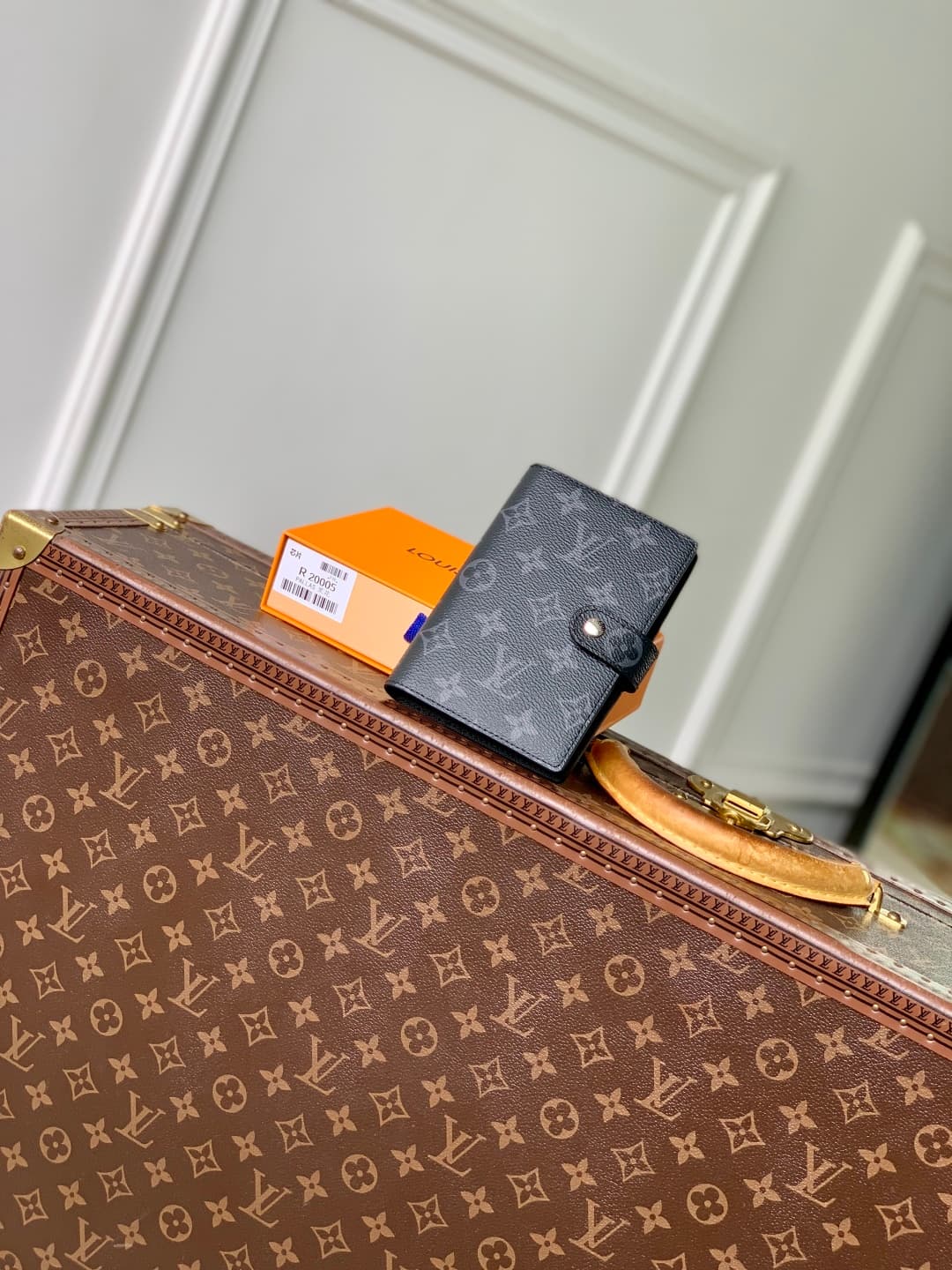 Louis Vuitton Small Ring Agenda Cover Monogram canvas R20005 High