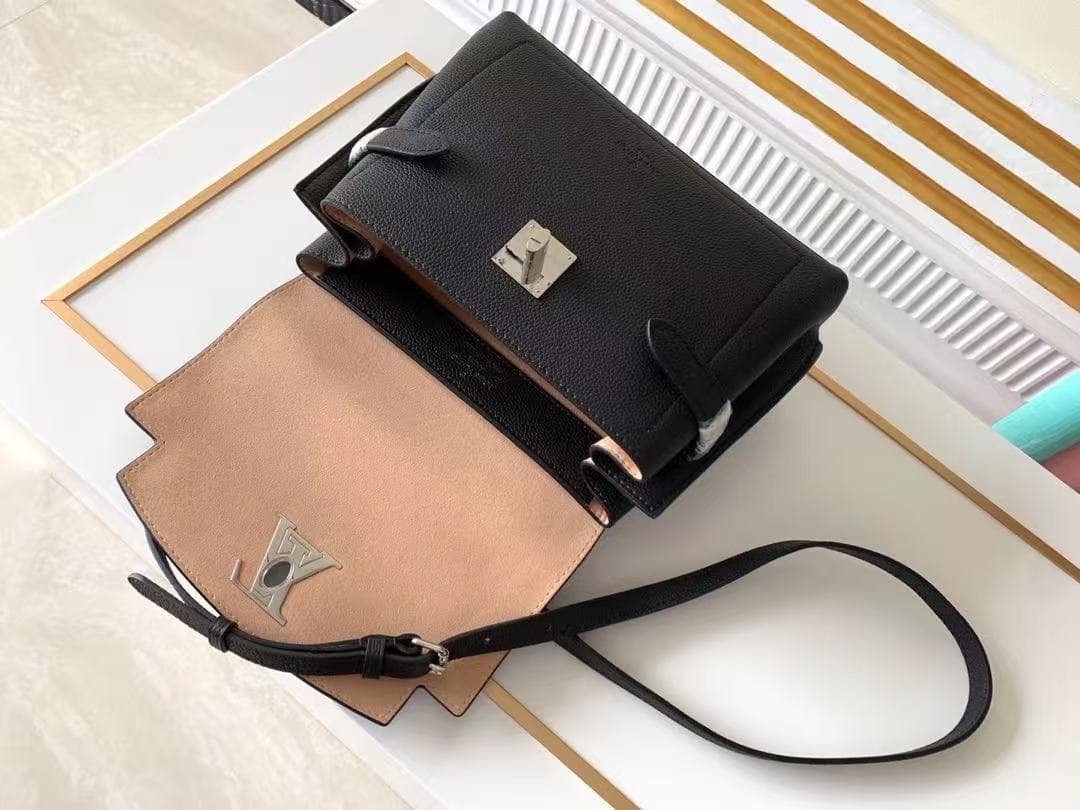Louis Vuitton LOCKME EVER BB Black High