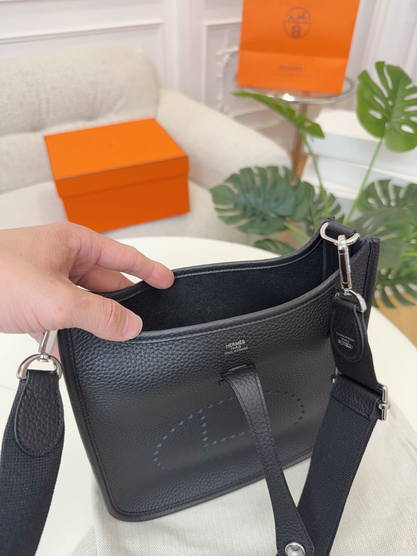 Hermes Evelyne Mini 23 Bag Calfskin In Black WAX High