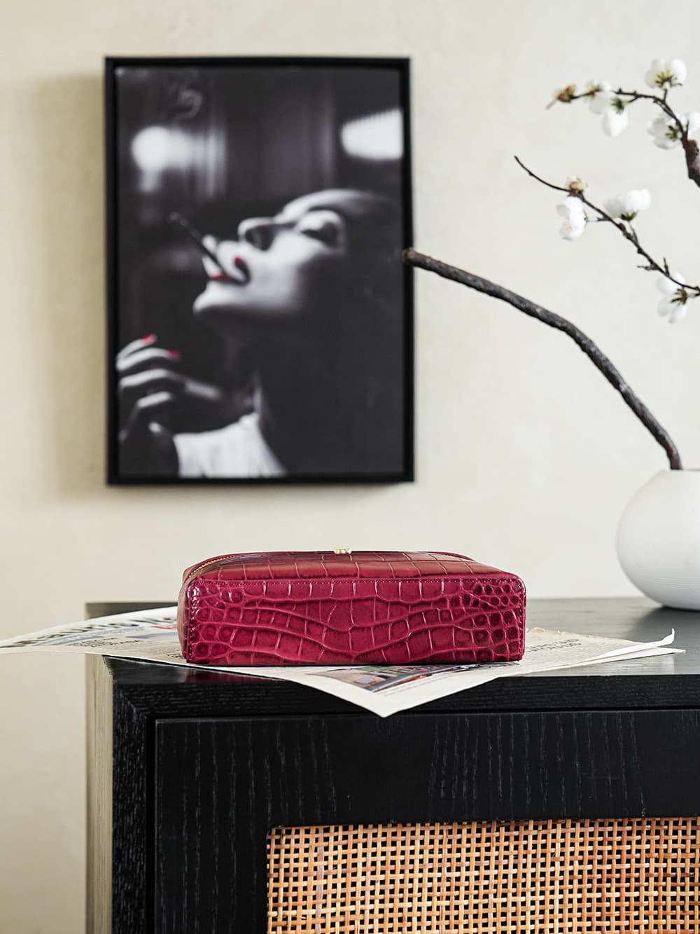 Chanel Small Vanity with chain Crocodile Embossed Calfskin& Gold-Tone Metal Burgundy AS5195 A