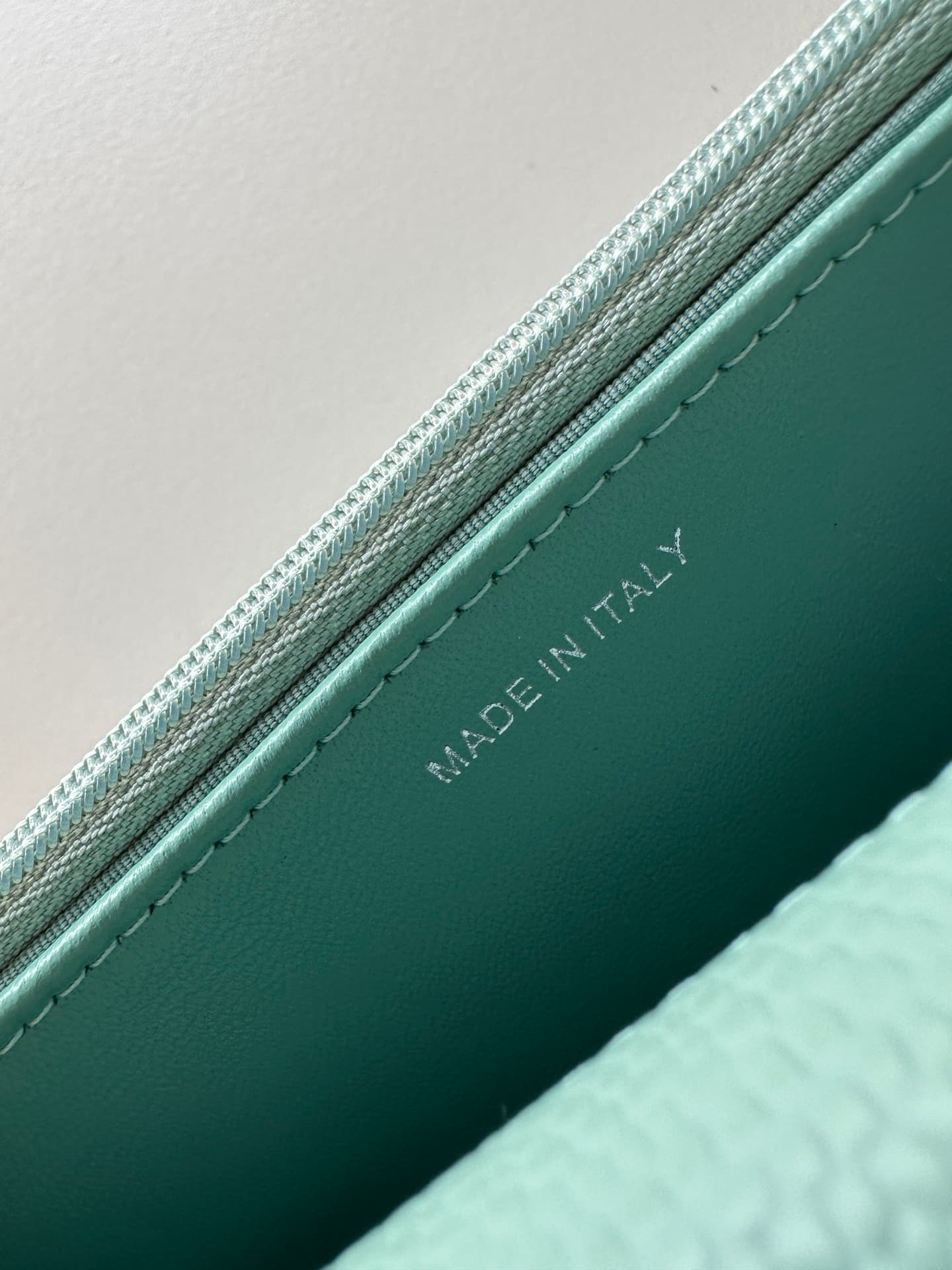 Chanel Classic Wallet on Chain Grained Shiny Calfskin & Silver-Tone Metal AP4241 Light Green High