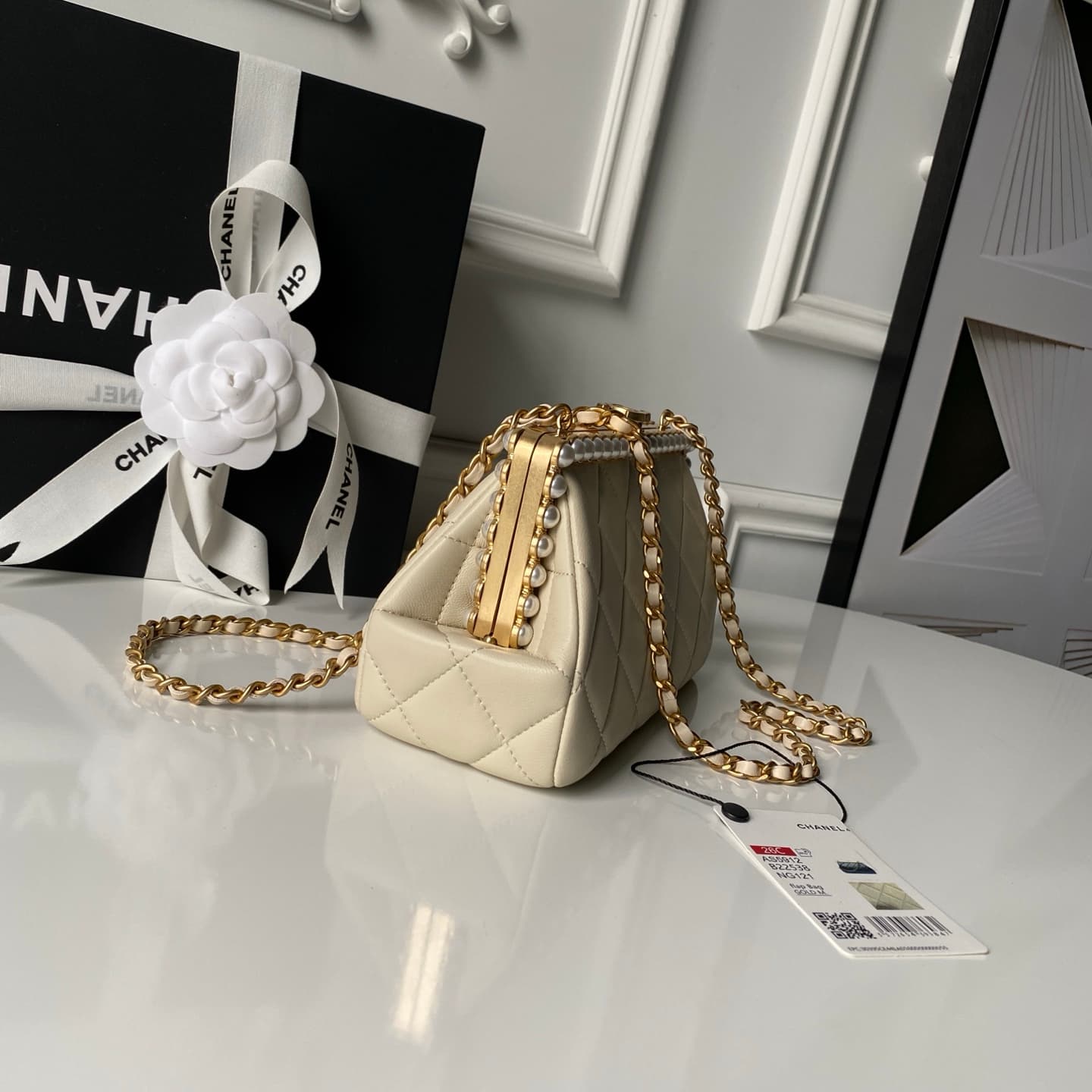 Chanel Pearly Lambskin Imitation Pearls & Gold-Tone Metal Beige AS5912 A
