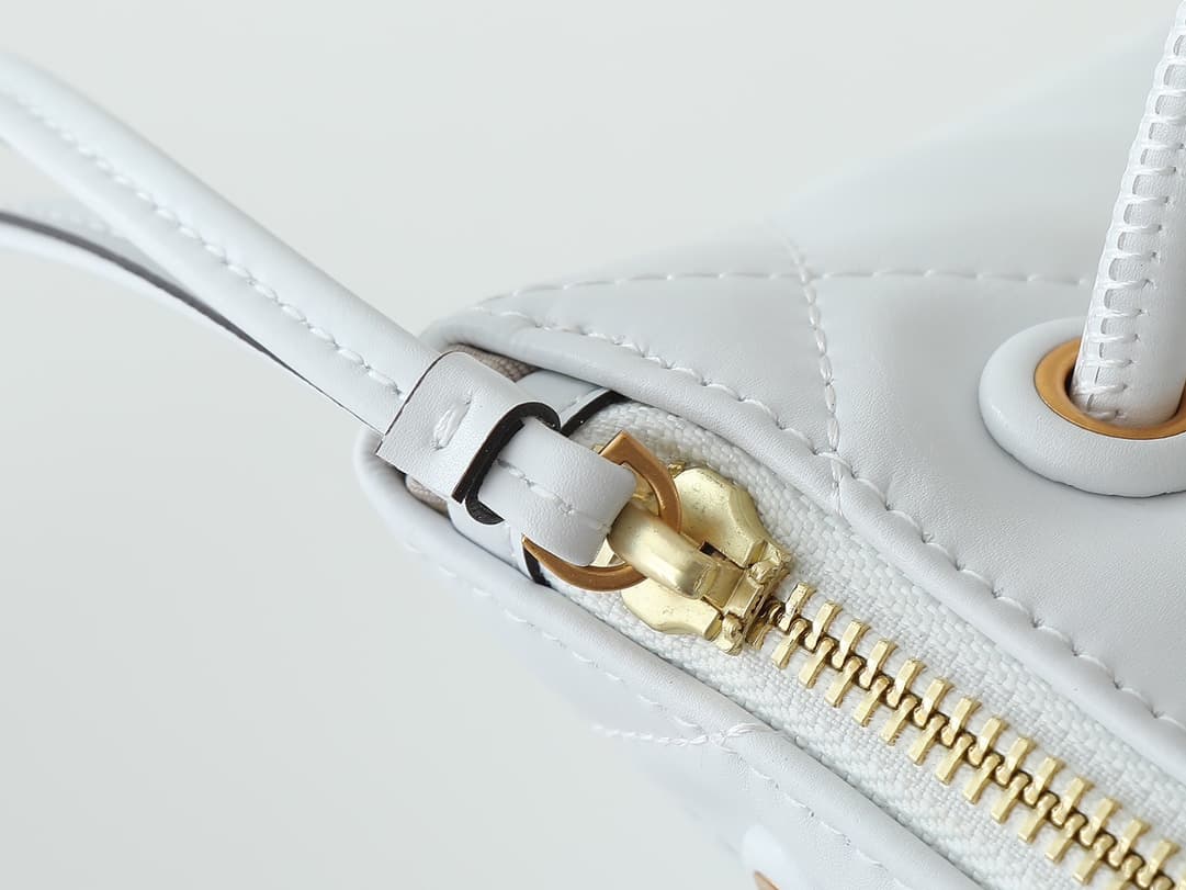 Tory Burch Kira East-West Shoulder Bag Whtie High