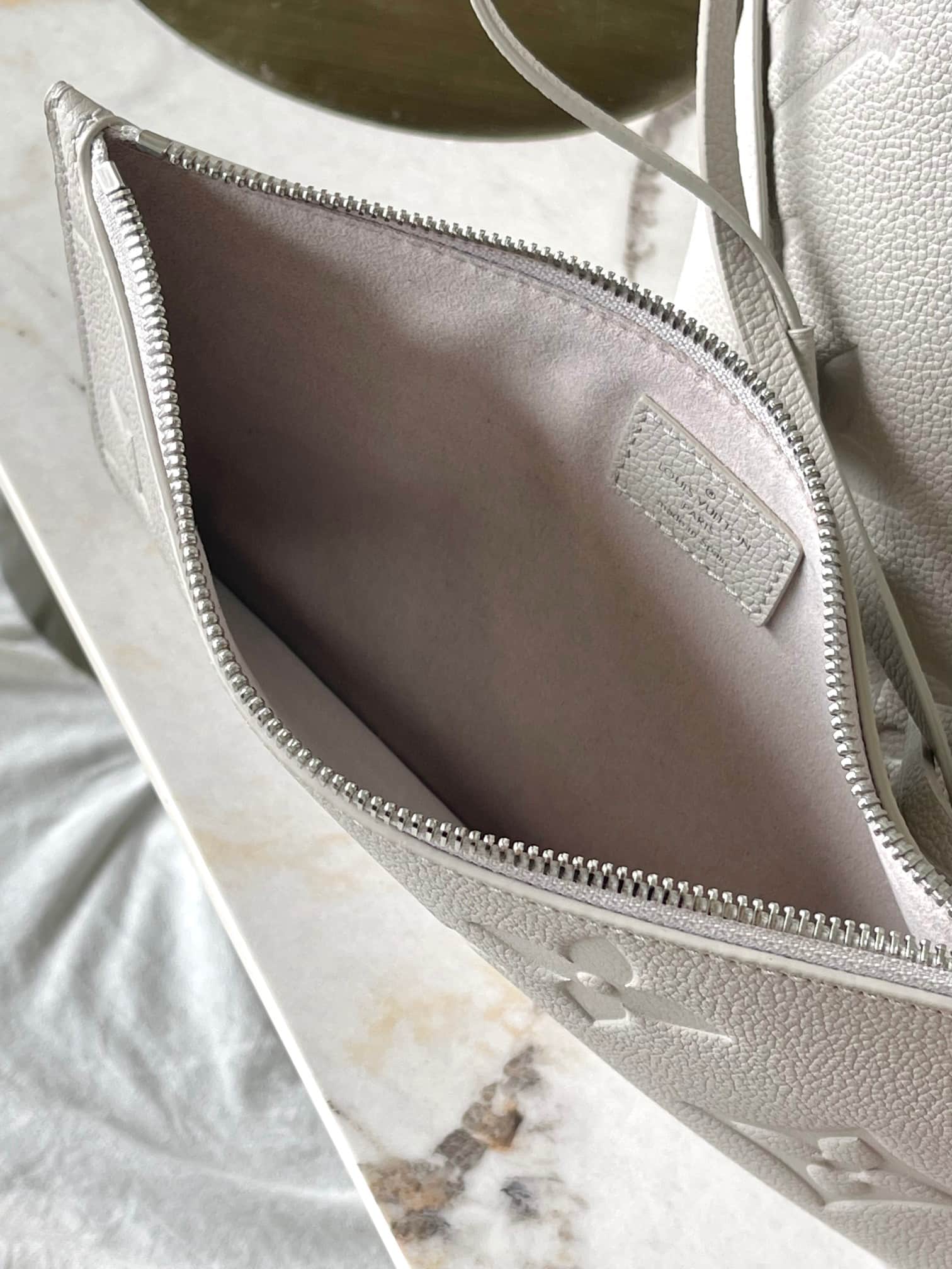 Louis Vuitton Neverfull MM Monogram Empreinte Leather M13758 Brume Gray TOP