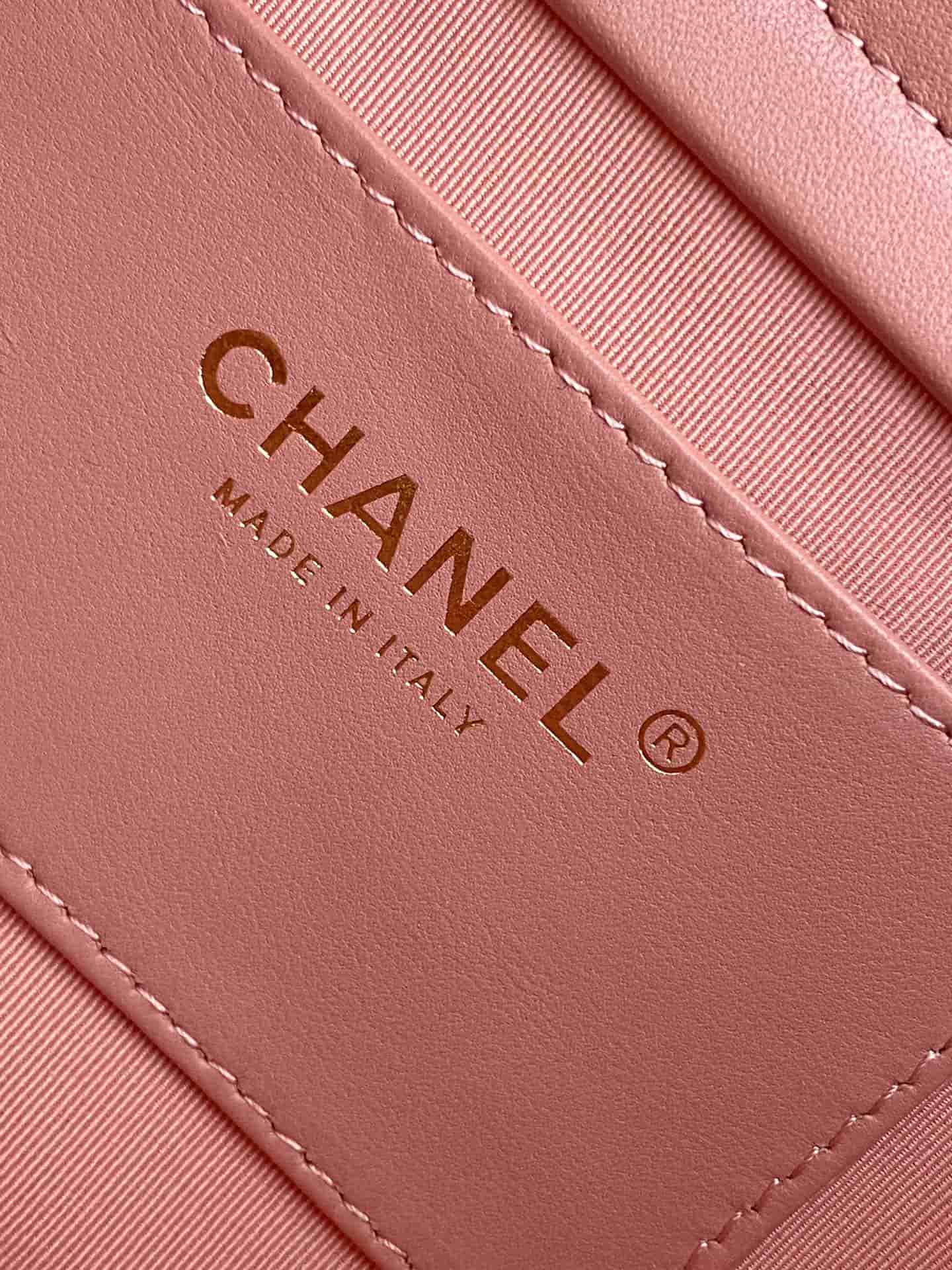 Chanel HOBO HANDBAG AS5177 Lambskin & Gold-Tone Metal Pink A