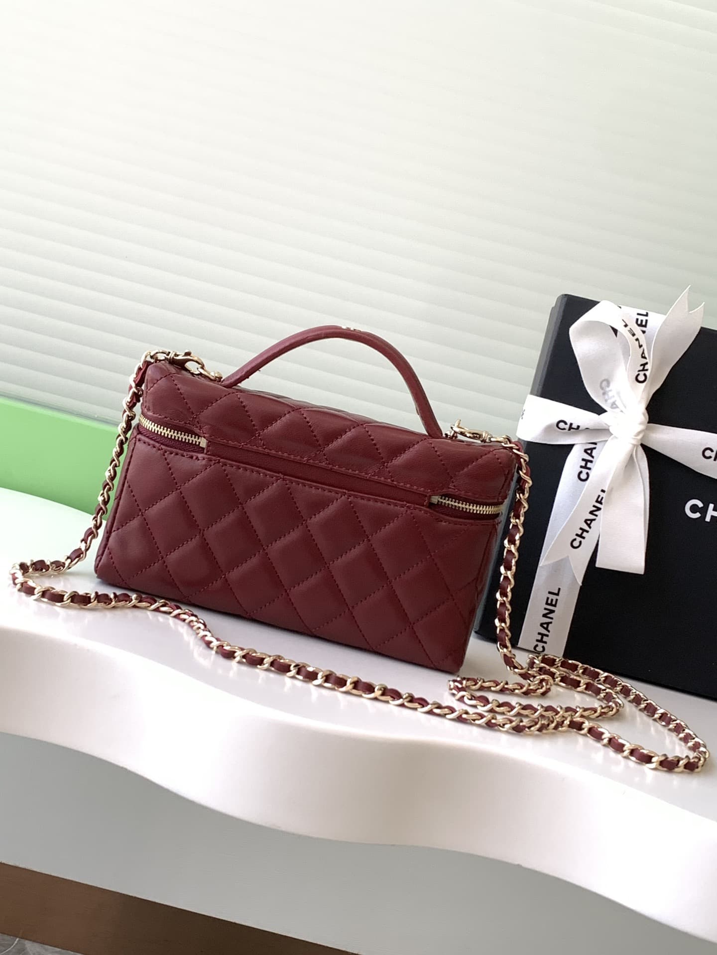 Chanel VANITY WITH CHAIN AP4407 Lambskin & Gold-Tone Metal Red High