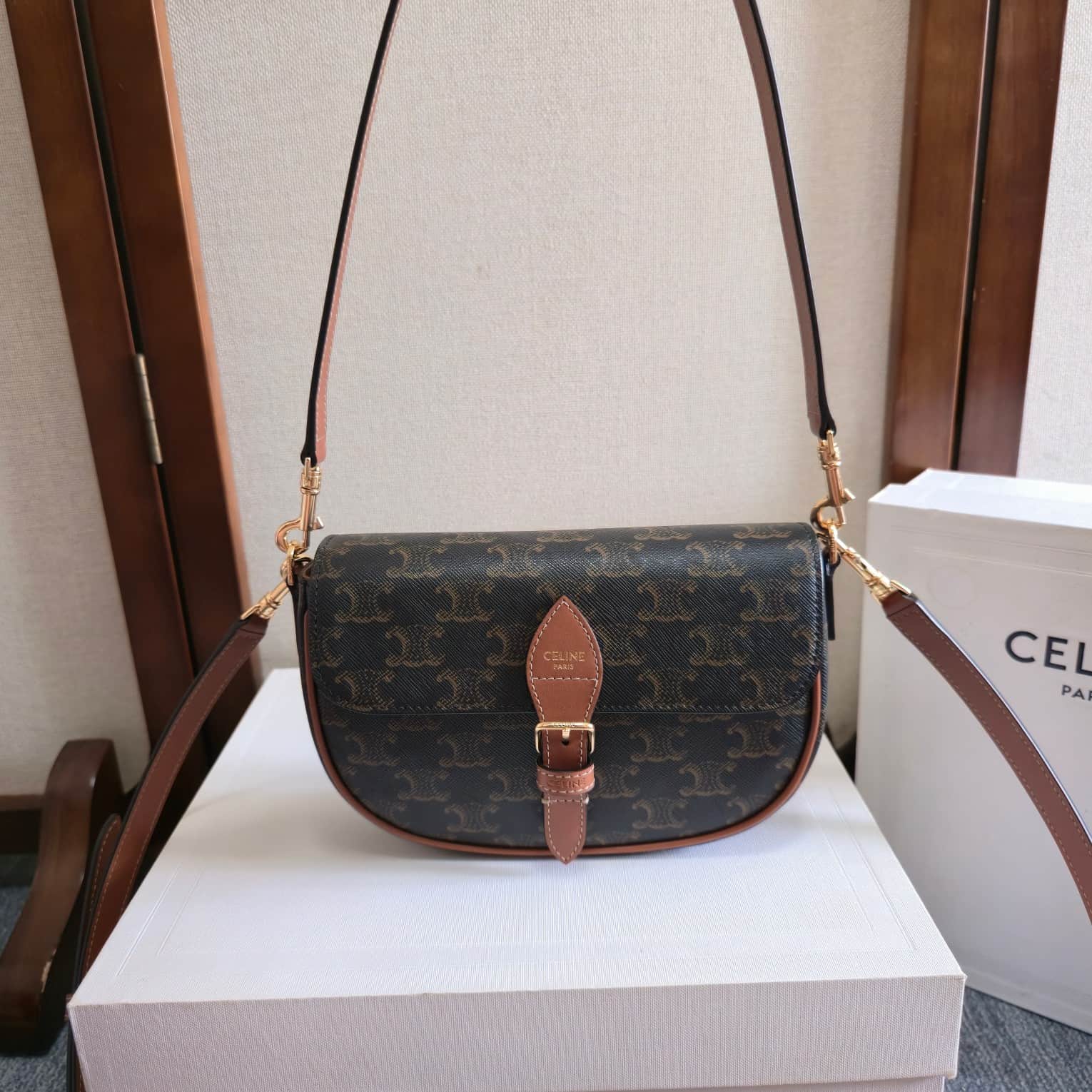 Celine Folco Shoulder Bag in Triomphe Canvas and Calfskin High