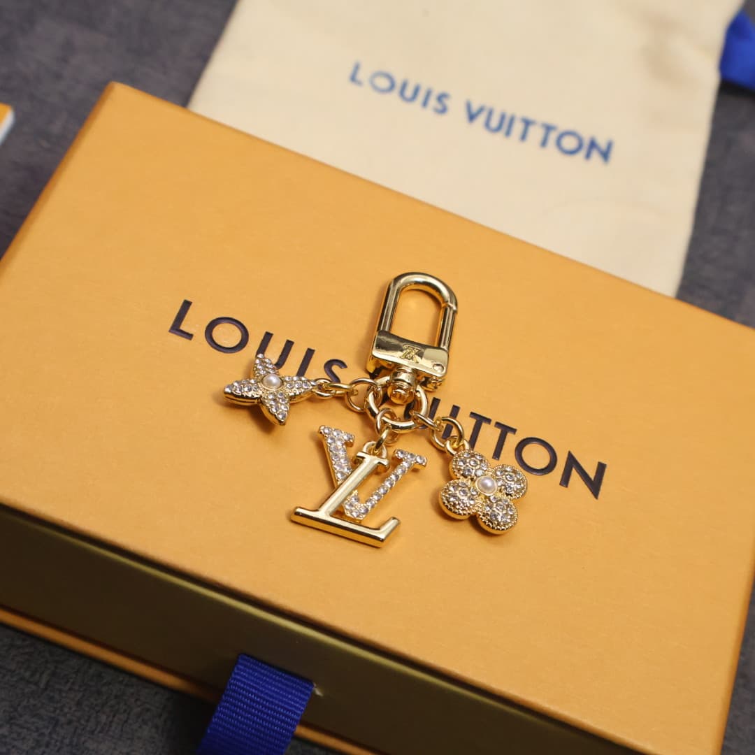 LV Micro Charms Iconic Key Holder M01566