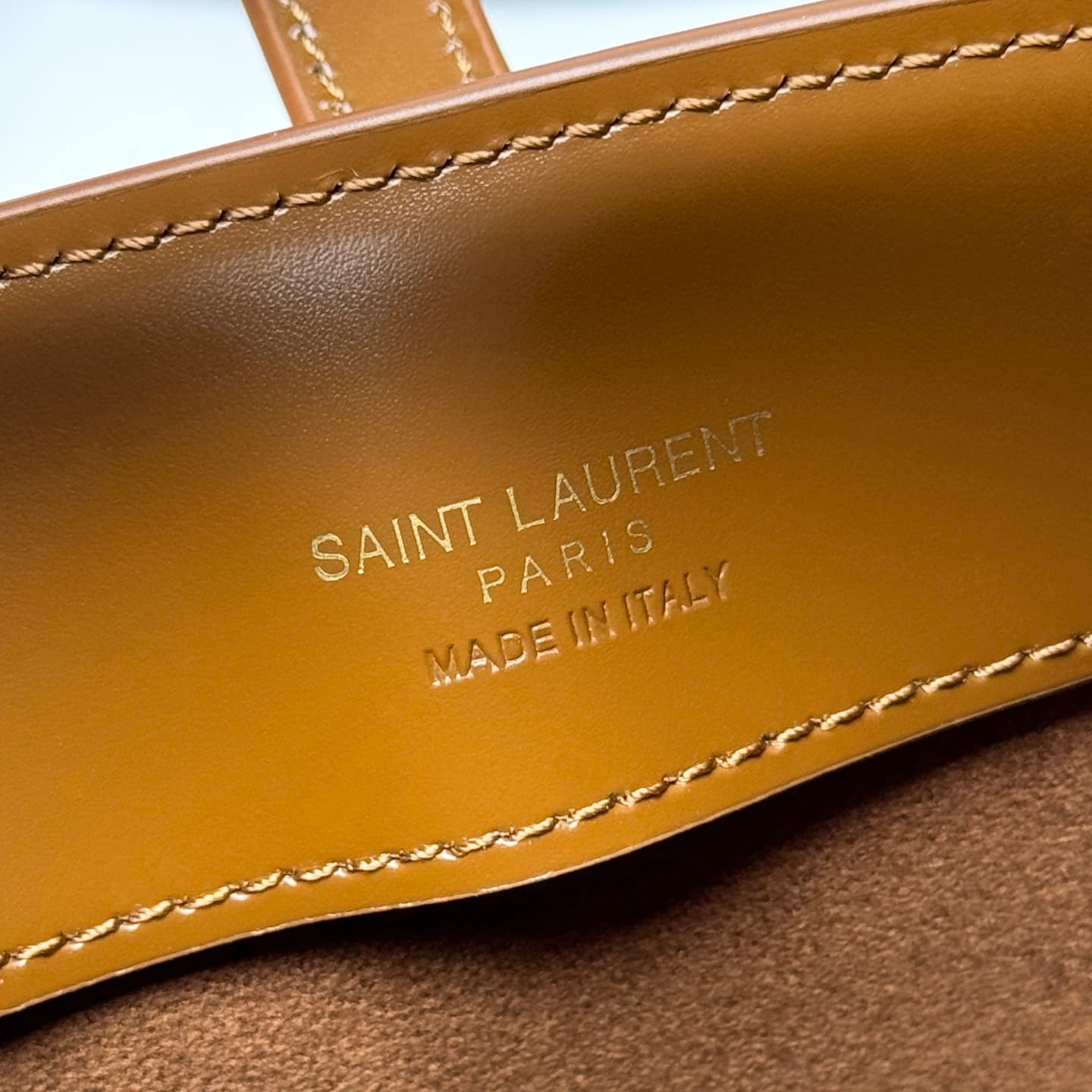 LE 37 mini in shiny leather 765870 FOX High