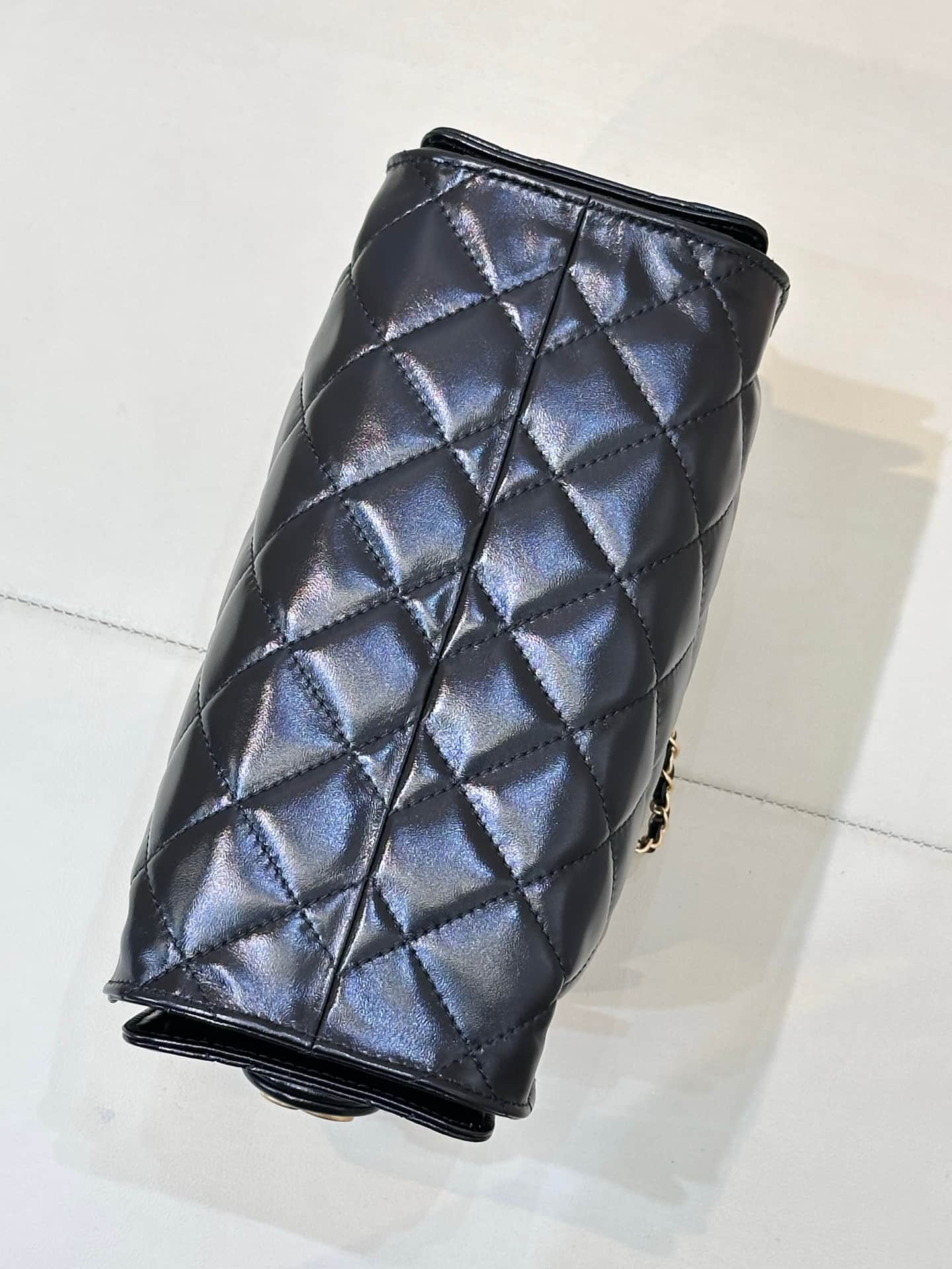 CHANEL 25 Mini Handbag AS5631 Shiny Calfskin & Gold-tone Metal Black TOP