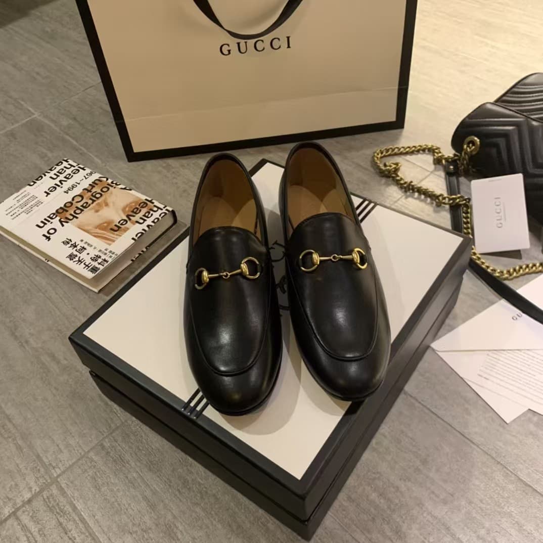 Gucci Women's loafer pump with Horsebit in black