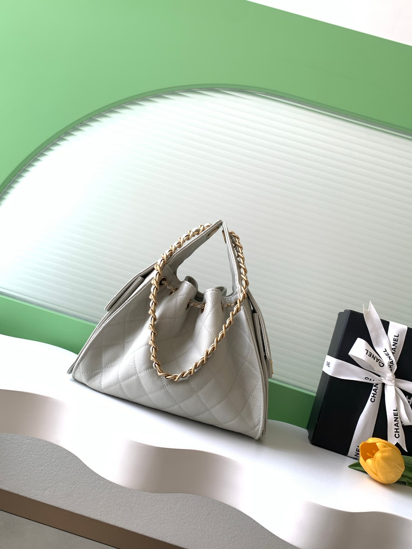 Chanel 25 Small Hobo handbag AS5293 Grained Calfskin & Gold-tone Metal Light Grey A