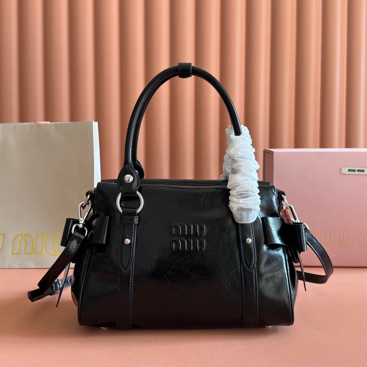 Miu Miu Shiny leather top-handle bag Black Calfskin 5BA327 TOP