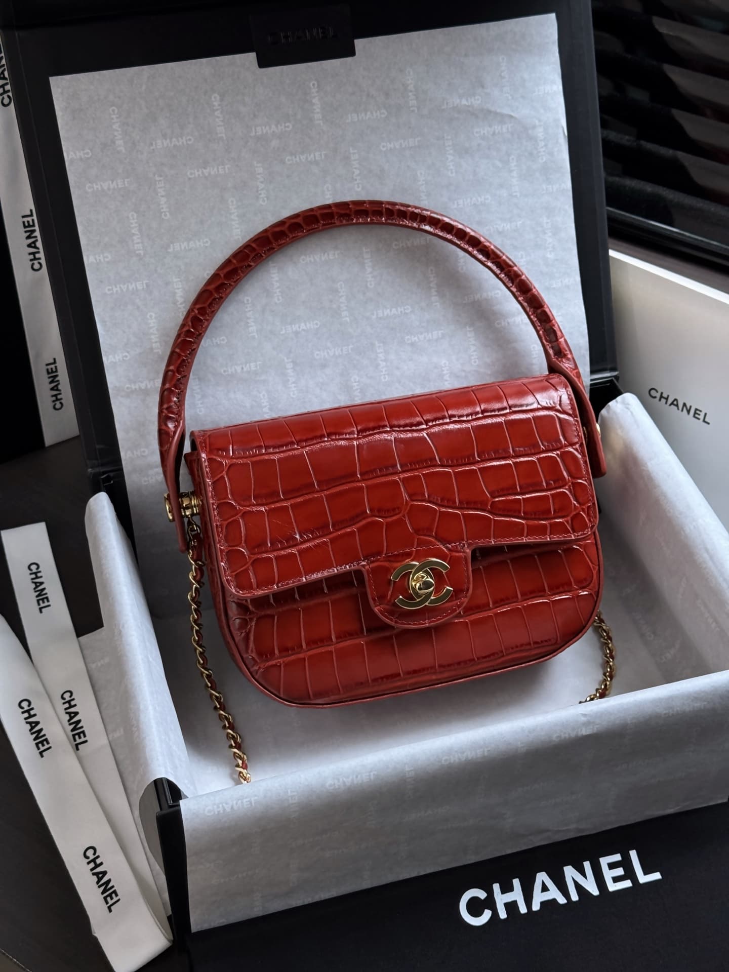 Chanel Mini Flap Bag with Top Handle Crocodile Embossed Calfskin & Gold-Tone Metal Red AS6424 A