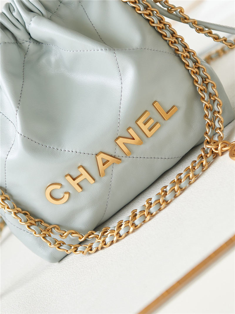 Chanel 22 MINI HANDBAG Shiny Calfskin Pale Green & Gold-Tone Metal AS3980 A