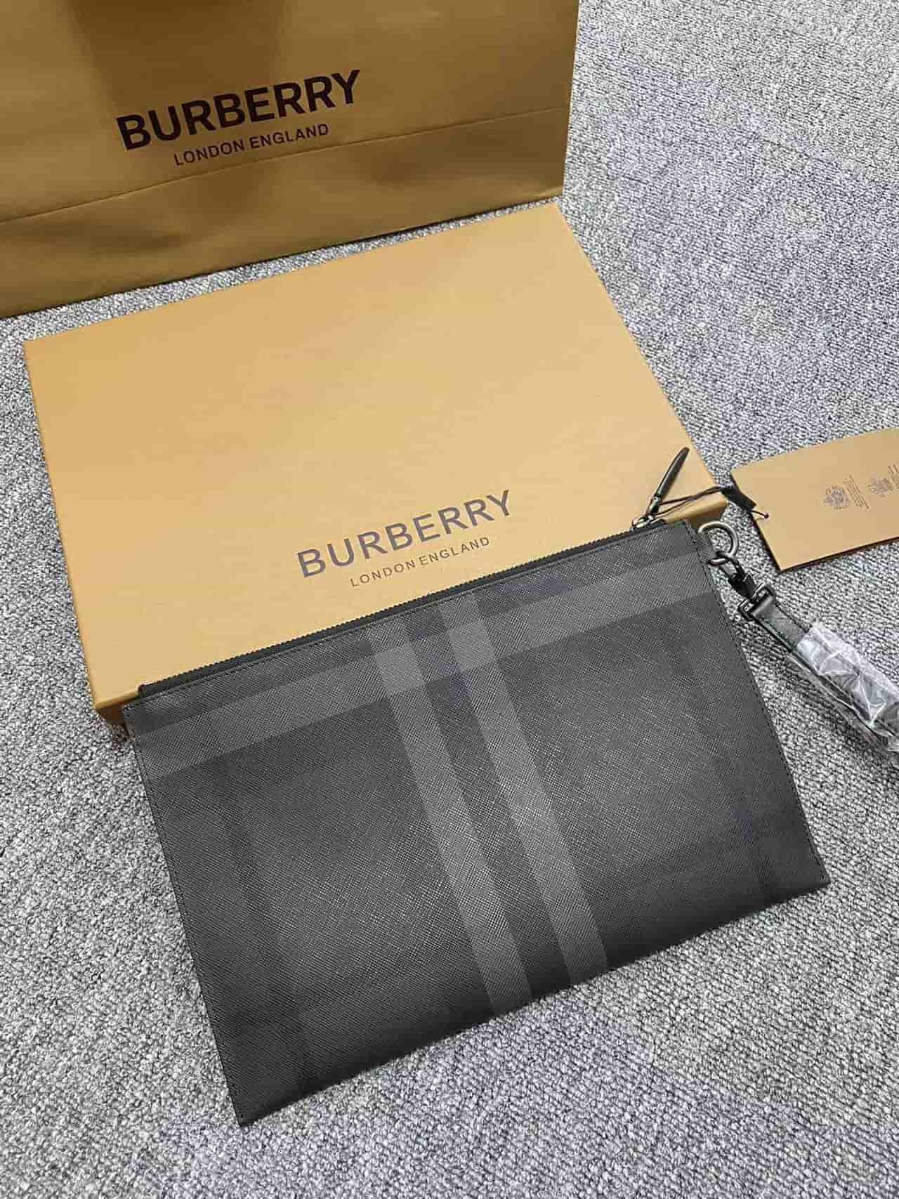 Burberry Check-print Clutch Bag High