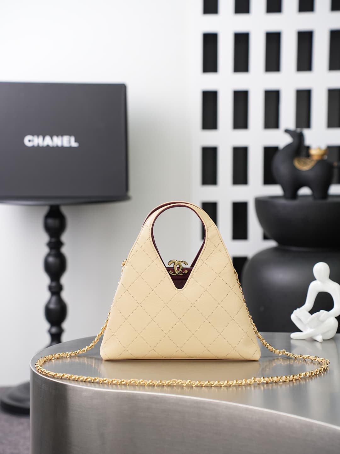Chanel Shopping Bag Lambskin & Gold-Tone Metal Beige AS6392 A