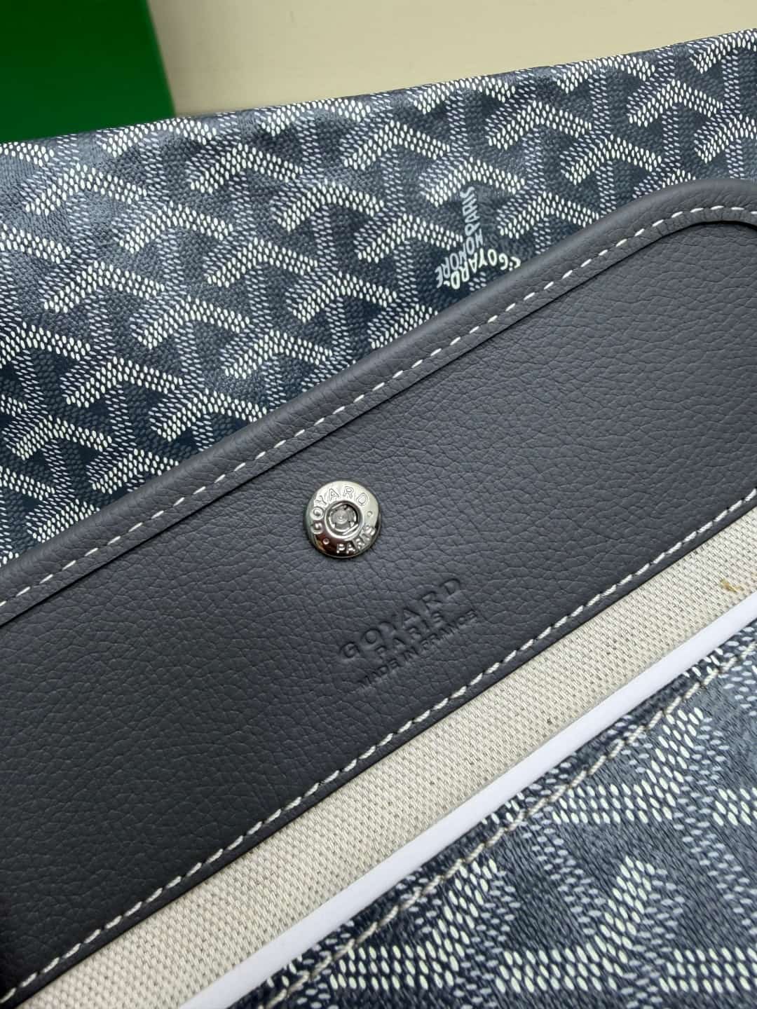 Goyard Bohème Grey Hobo Bag Chevron Canvas and  White Painted Mascot High