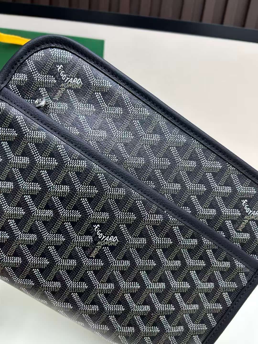 Goyard Jouvence Small Toiletry Bag in Navy Blue Goyardine Canvas High