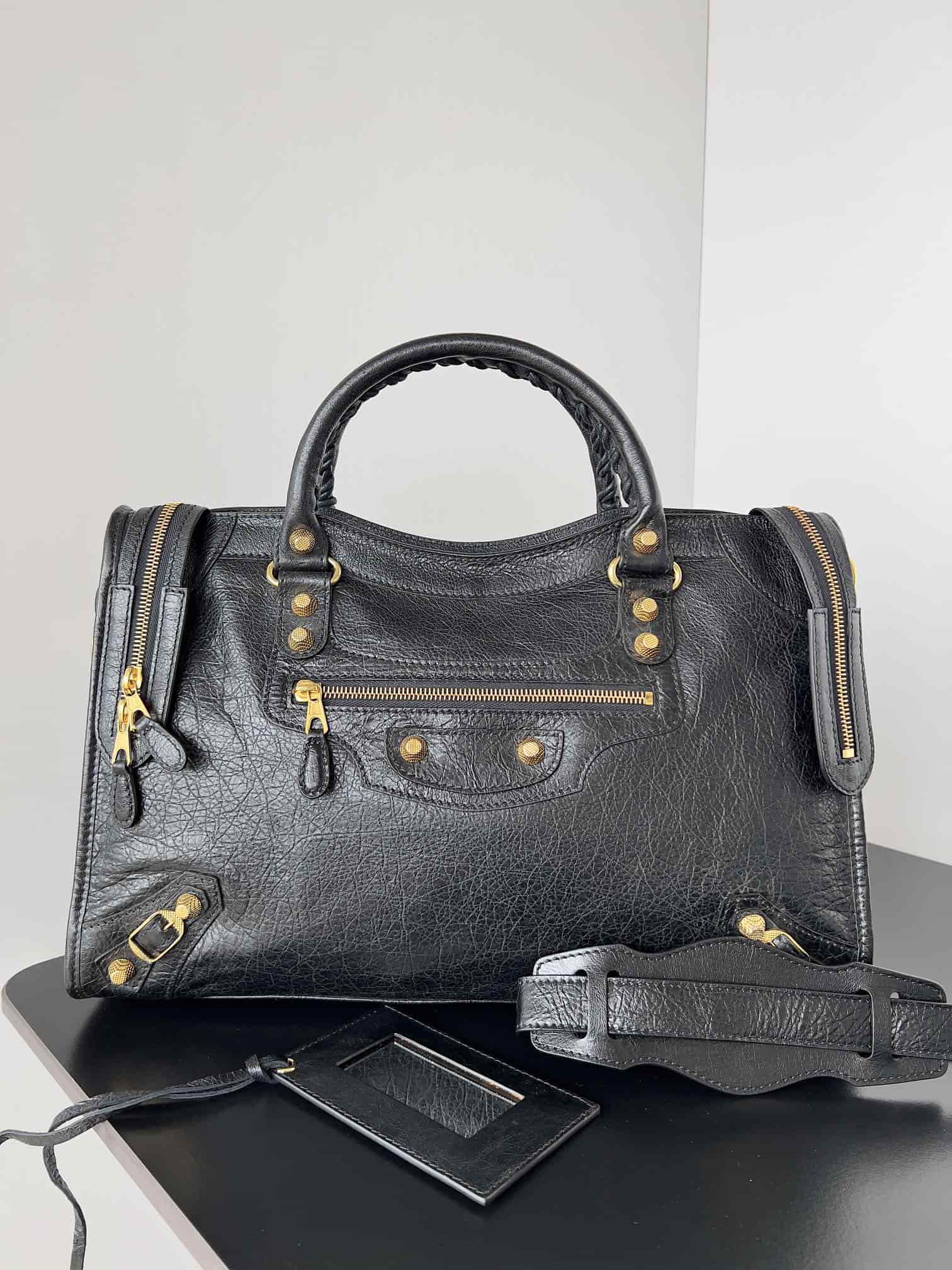 WOMEN'S LE CITY MEDIUM BAG Gold Metal Black High