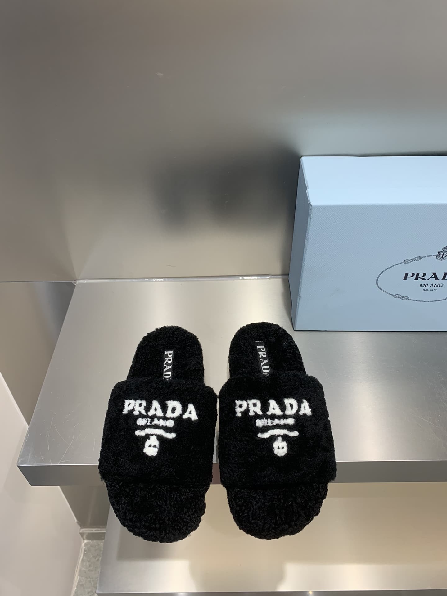 Prada Sandsl Shoes Women
