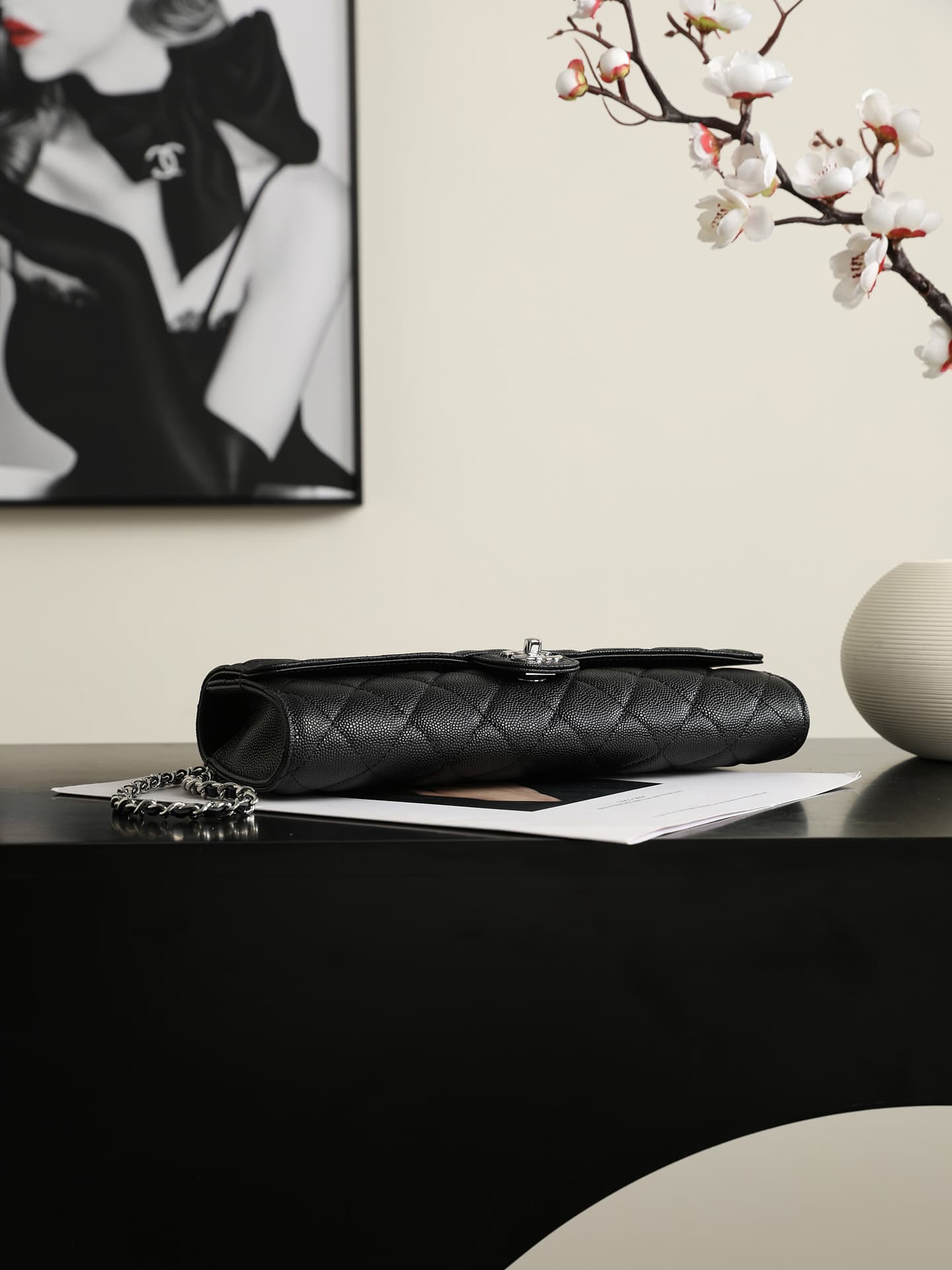 Chanel Clutch with chain Grained Calfskin & Silver-Tone Metal Black AP5280 A