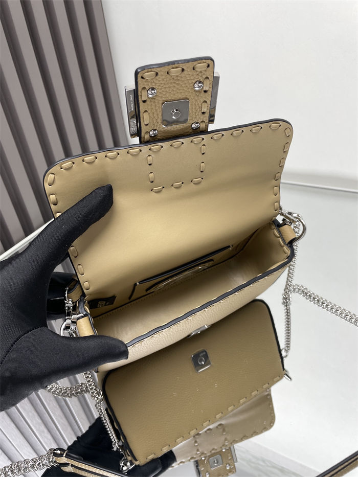 MINI BAGUETTE Selleria bag with 309 hand-sewn topstitches High