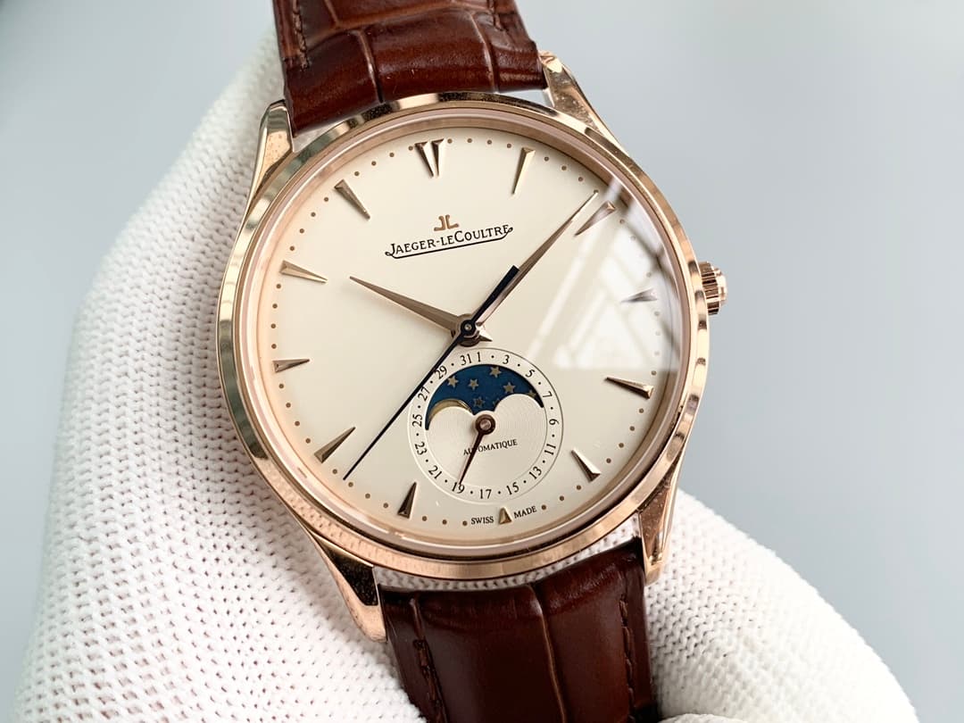 Jaeger-LeCoultre Master Ultra Thin Moon Watch TOP