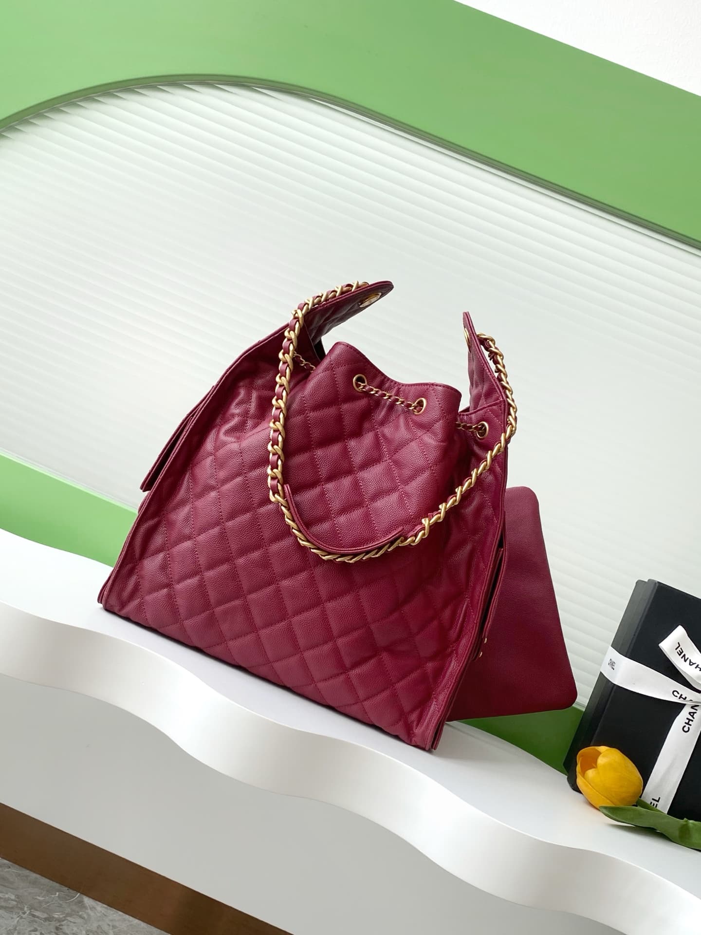 Chanel 25 Medium Hobo Medium handbag AS5311 Grained Calfskin & Gold-tone Metal Burgundy A