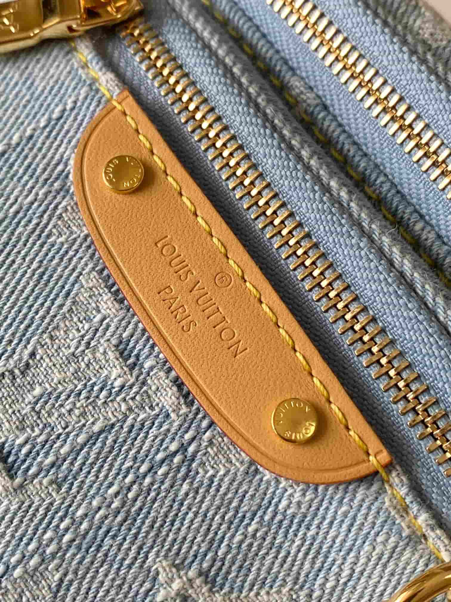 Louis Vuitton Mini Bumbag Sky Blue Monogram Denim M83353 TOP