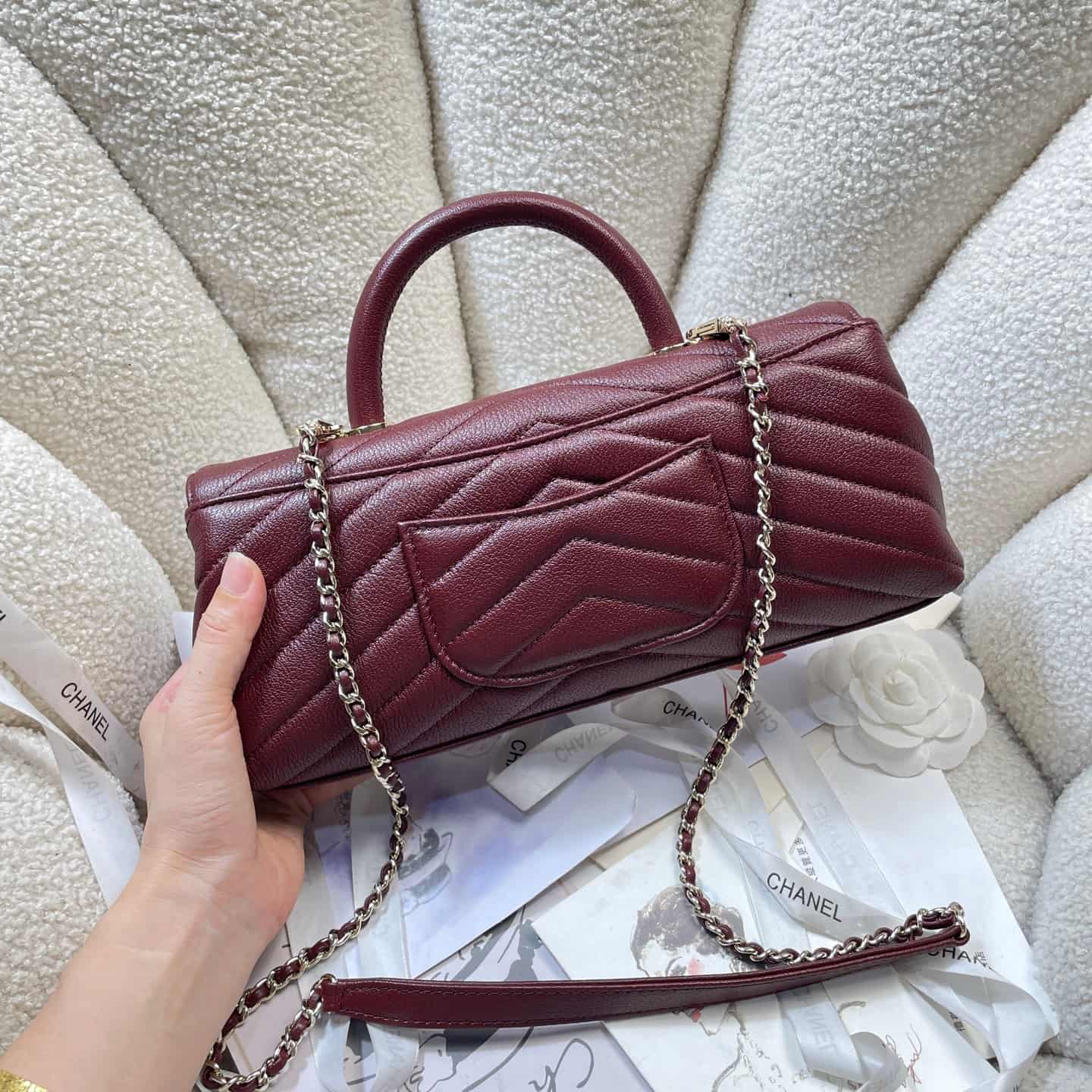 Chanel Maxi Flap Bag with Top Handle Calfskin& Gold-Tone Metal AS6091 Claret A