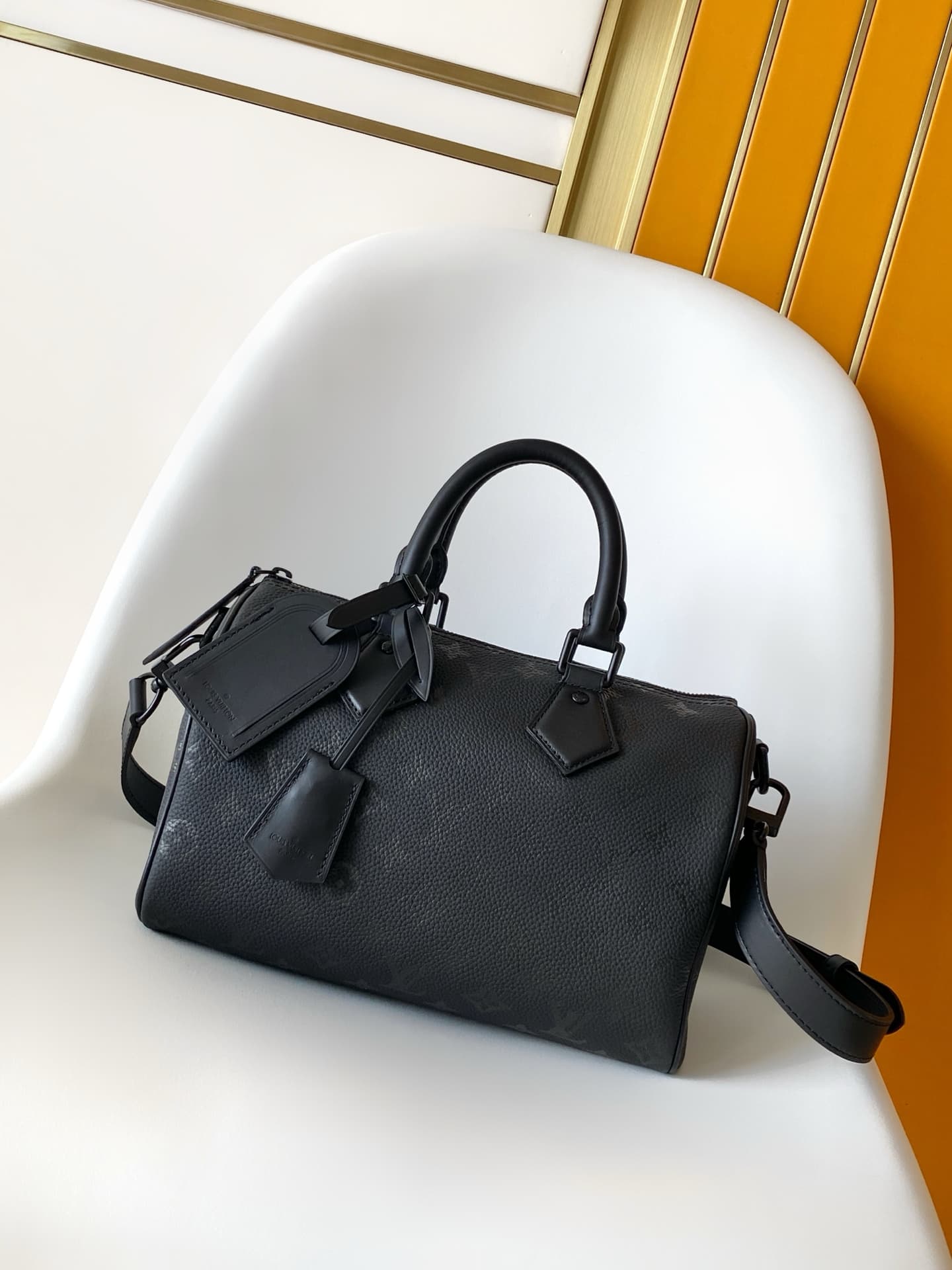 Louis Vuitton Speedy P9 Bandoulière 25 Monogram Ultra Black Calfskin leather M28189 High