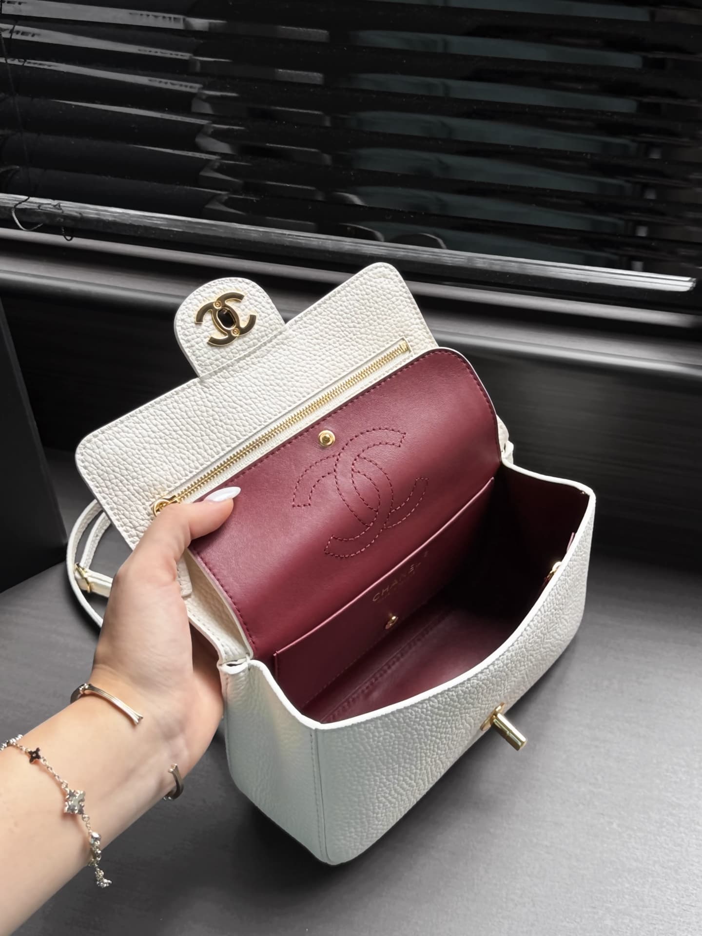 CHANEL Mini flap bag Grained Calfskin&Gold-tone metal White AS6573 A