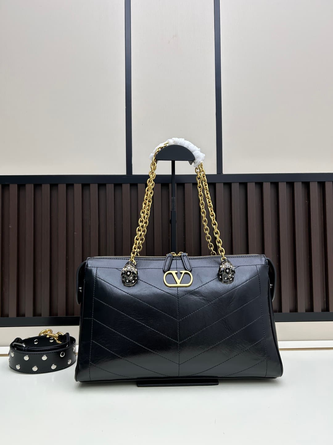 Valentino VLogo Garavani Panthea Shoulder Bag Black Leather Mid