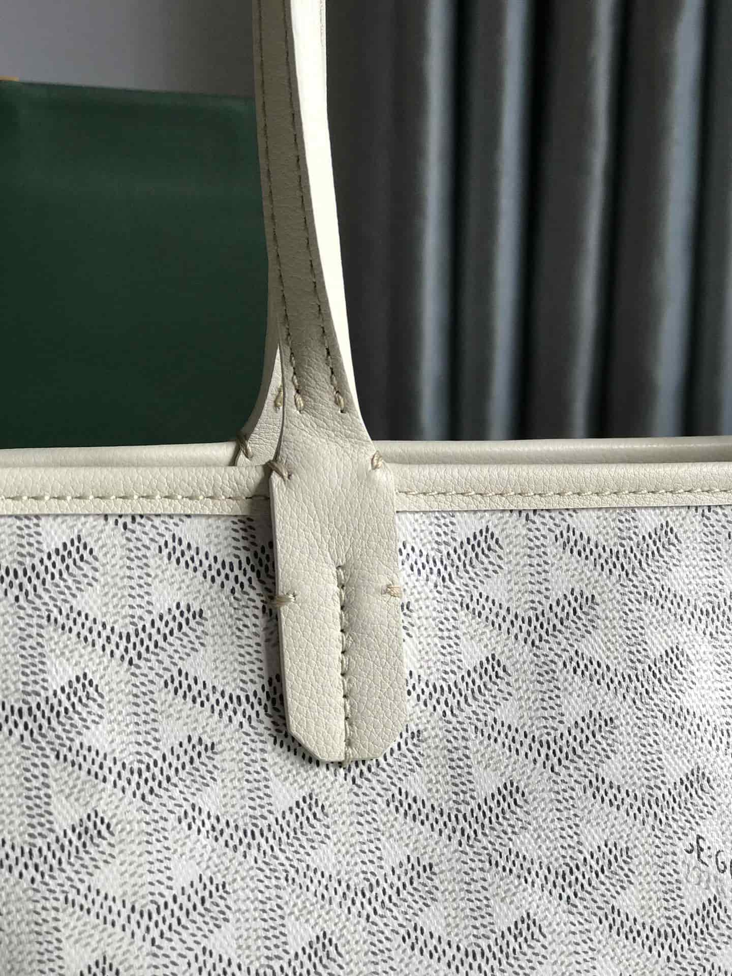 ARTOIS PM BAG Goyardine Canvas & Chevroches Calfskin White High