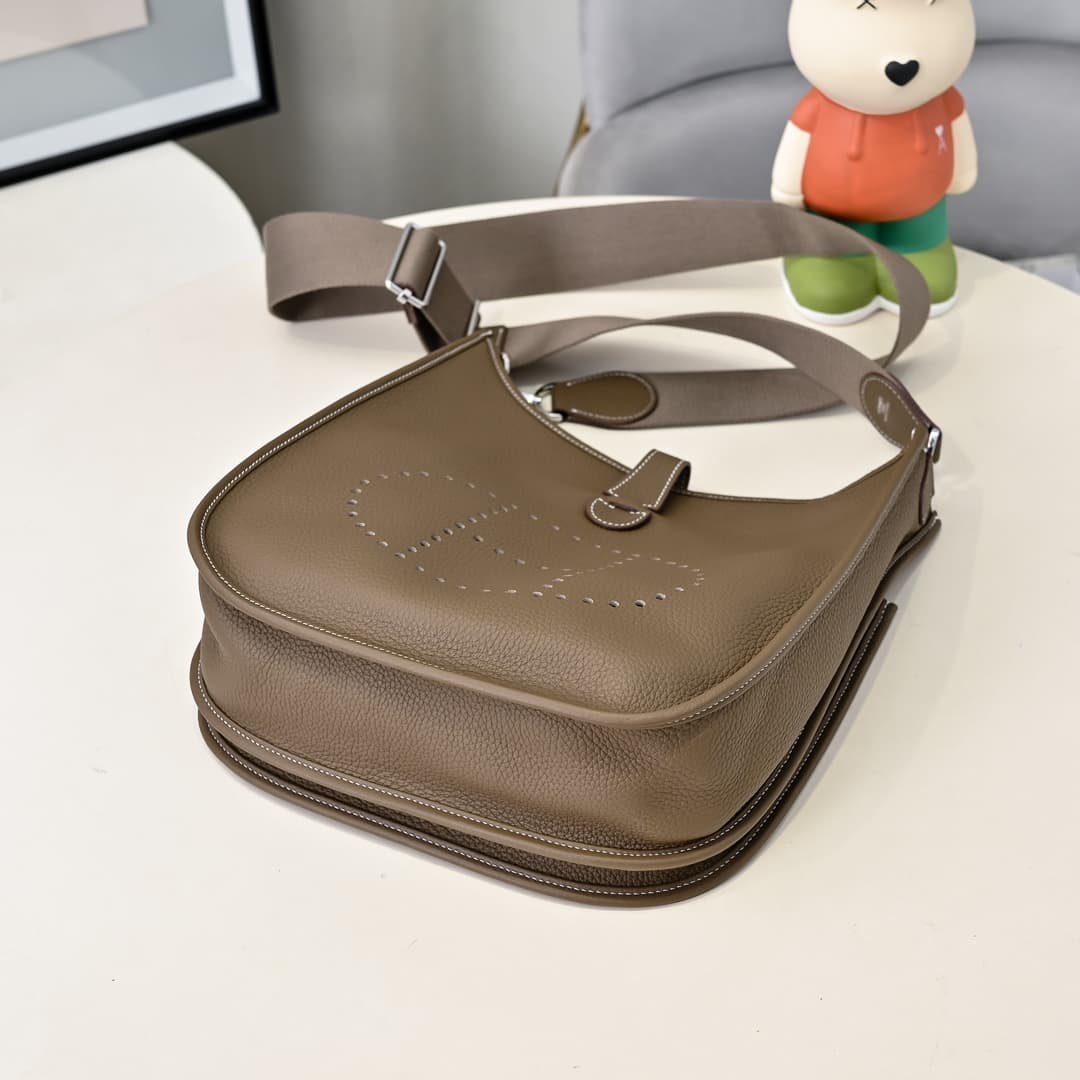Hermes Evelyne III PM Bag Clemence Leather In Grey High