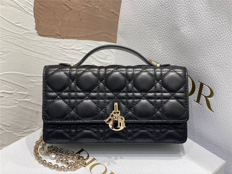 LADY Dior TOP HANDLE CLUTCH Cannage Lambskin High