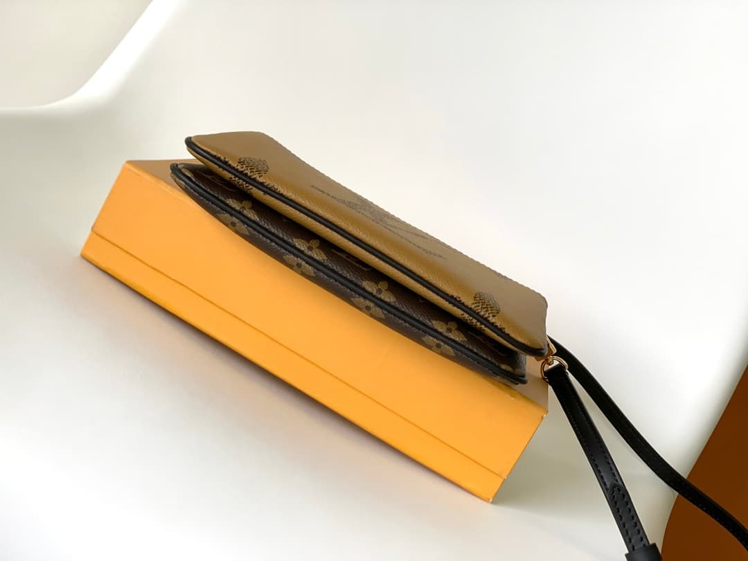 Louis Vuitton Double Zip Pochette Monogram Giant Reverse canvas M69203 High
