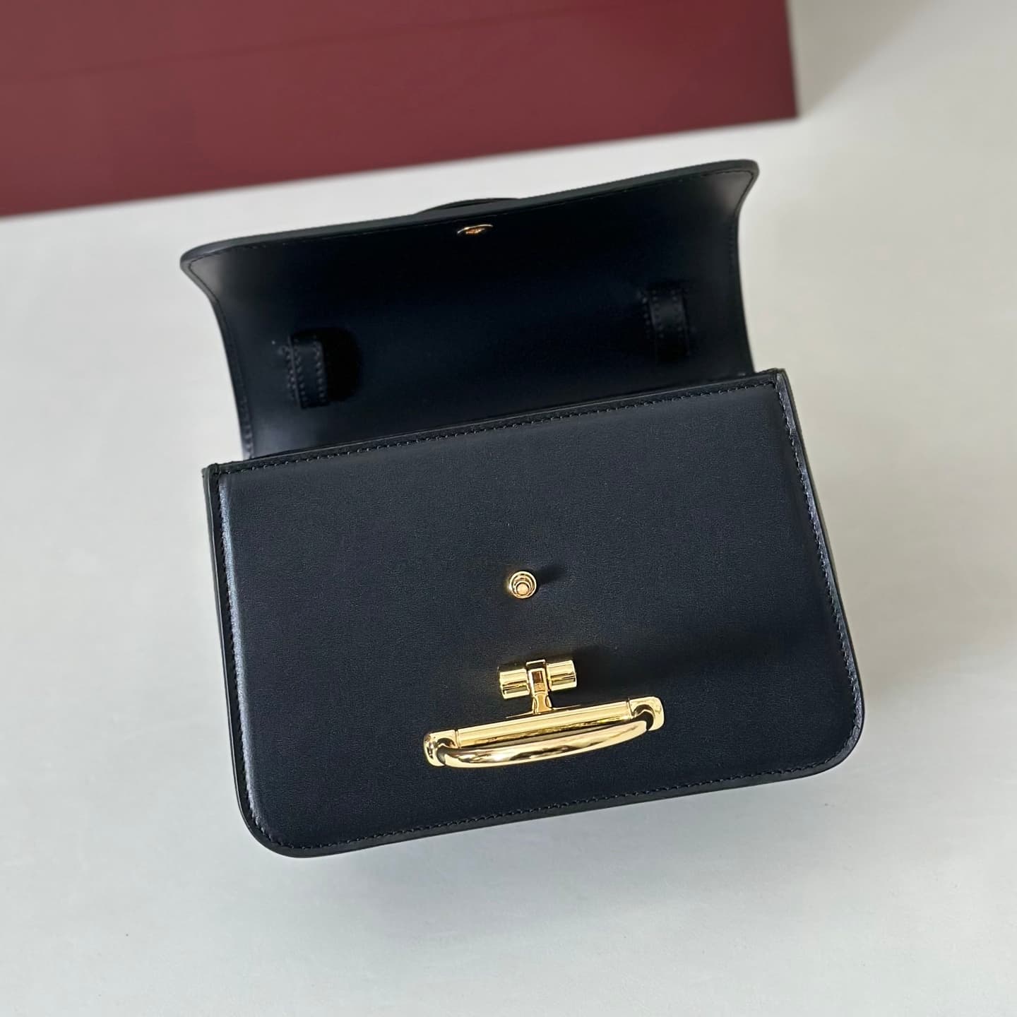 Gucci Siena small top handle bag 855536 Black High