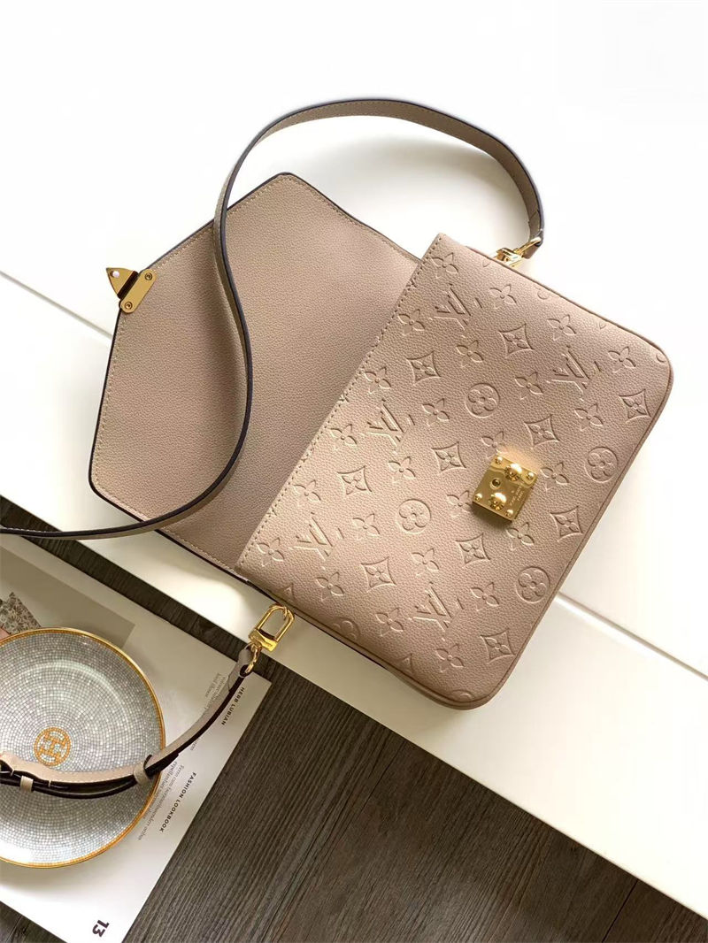Louis Vuitton POCHETTE MÉTIS Bag Monogram Empreinte Turtledove M44881 High