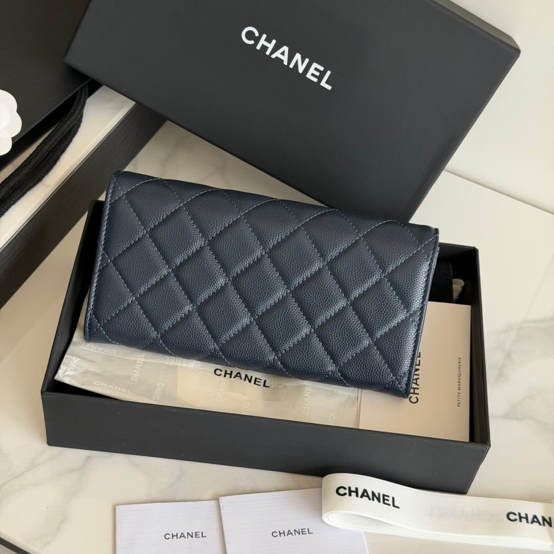 Chanel Wallet Shiny Grained Calfskin Strass & Gold-Tone Metal Dark Blue AP5076 High