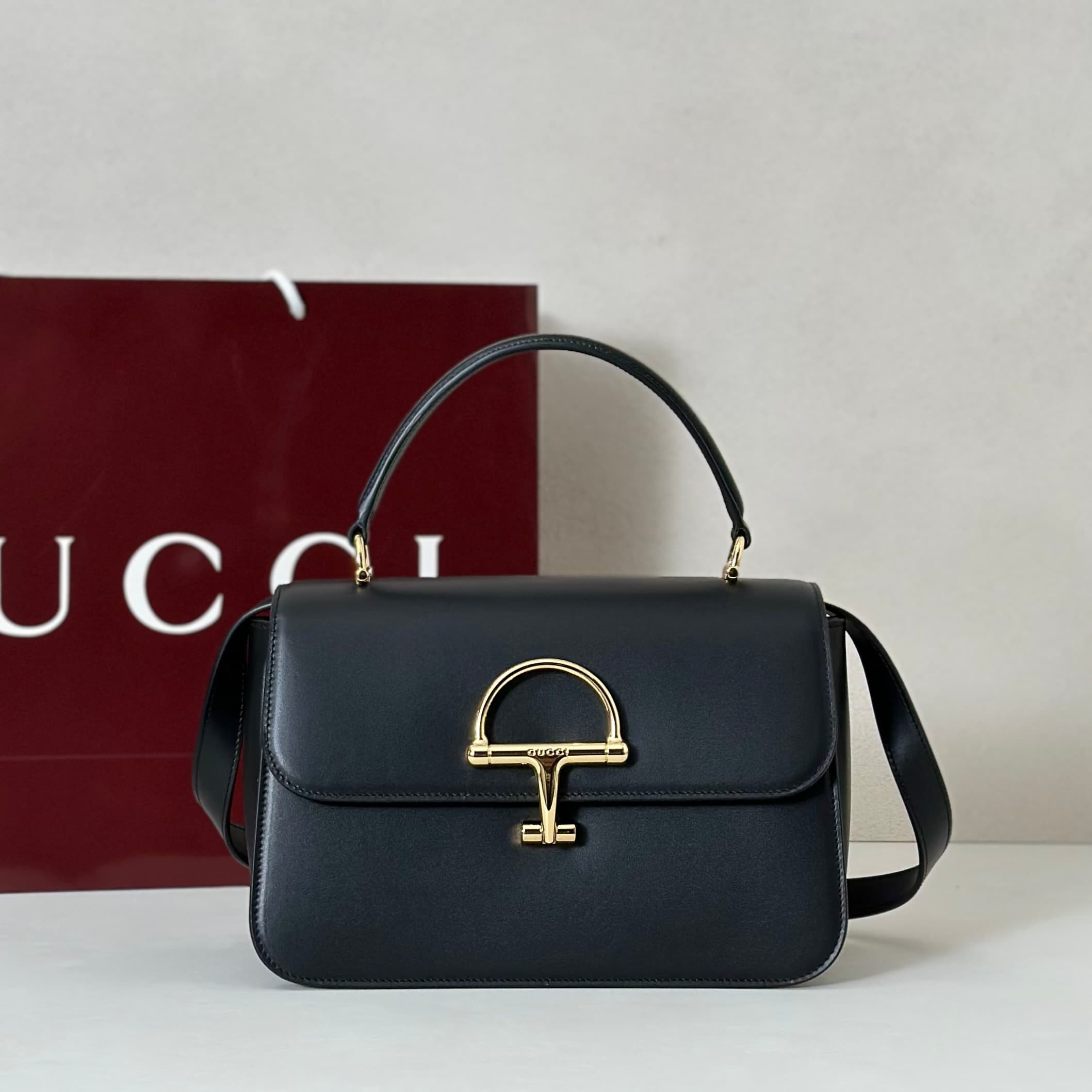 Gucci Siena medium top handle bag 855535 Black High